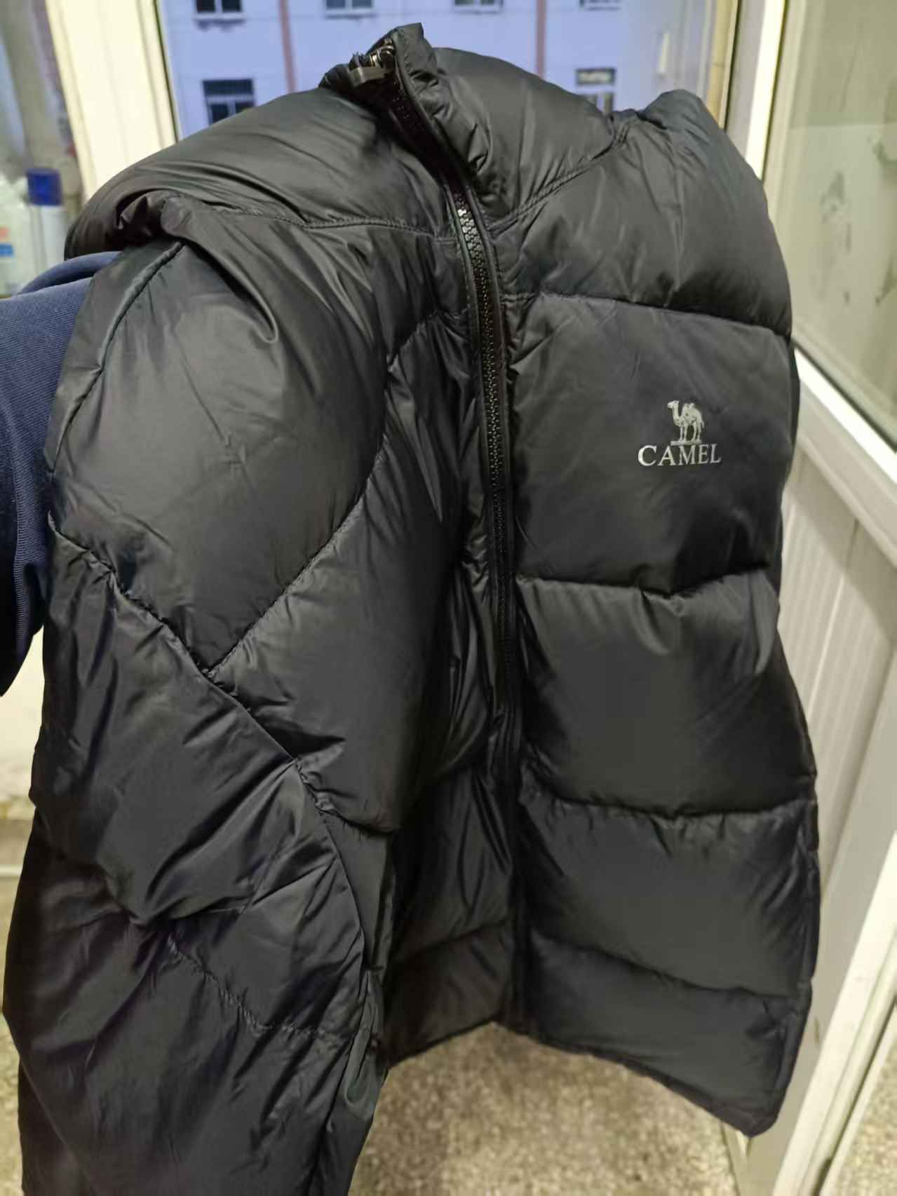 骆驼羽绒服
