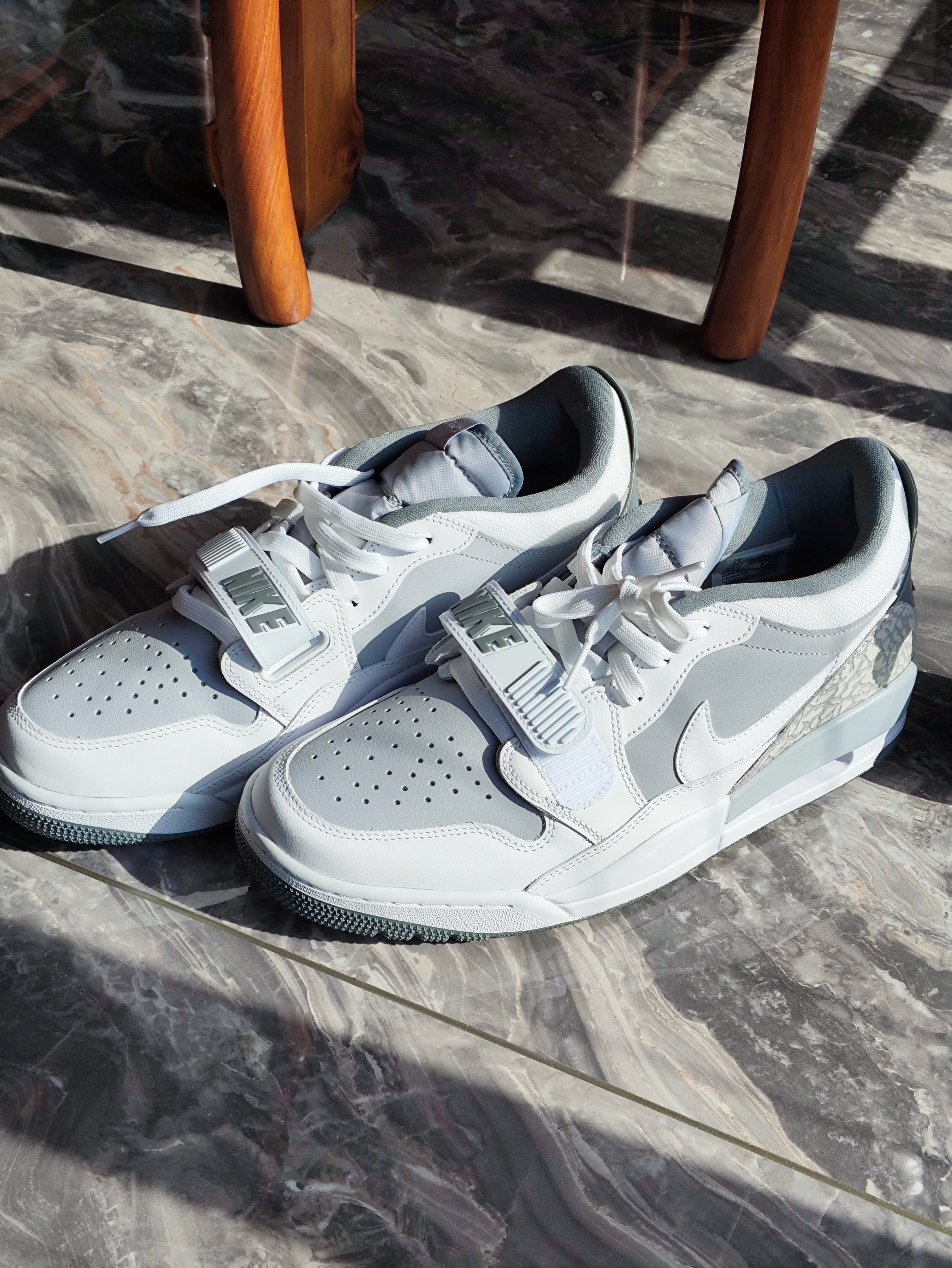 灰Nike一周实测｜优缺点扒得明明白白