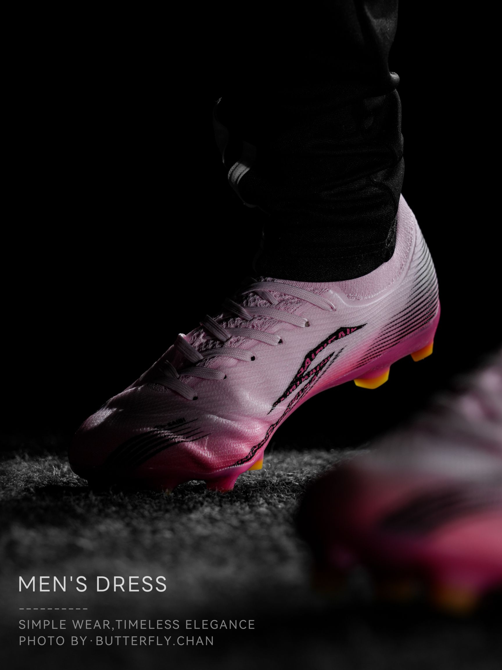 喔趣」预算有限也能买到好的⚽足球👟，让我也瞅瞅你的足球👟