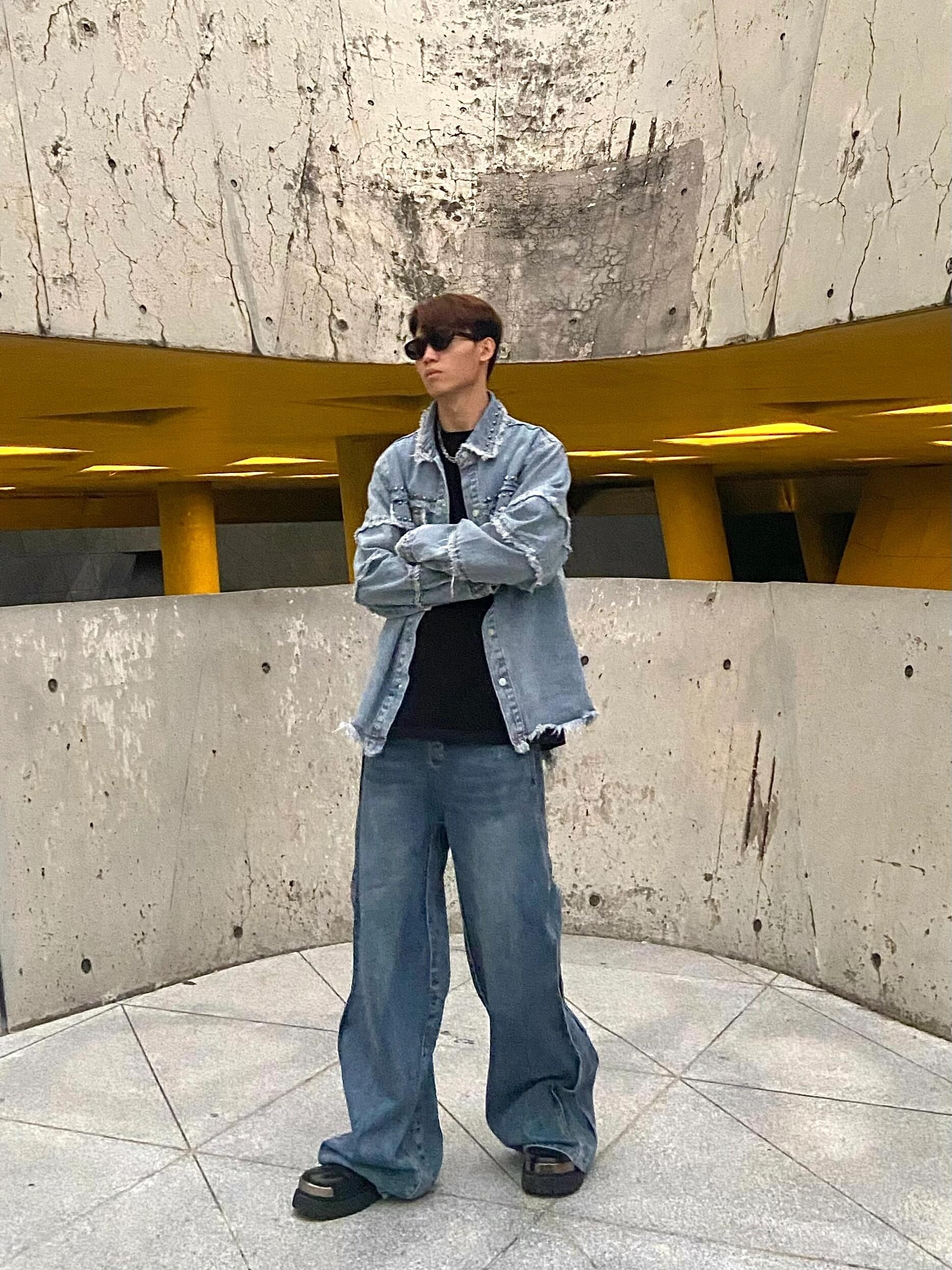 广东的秋天不长 但牛仔却一直很忙👖