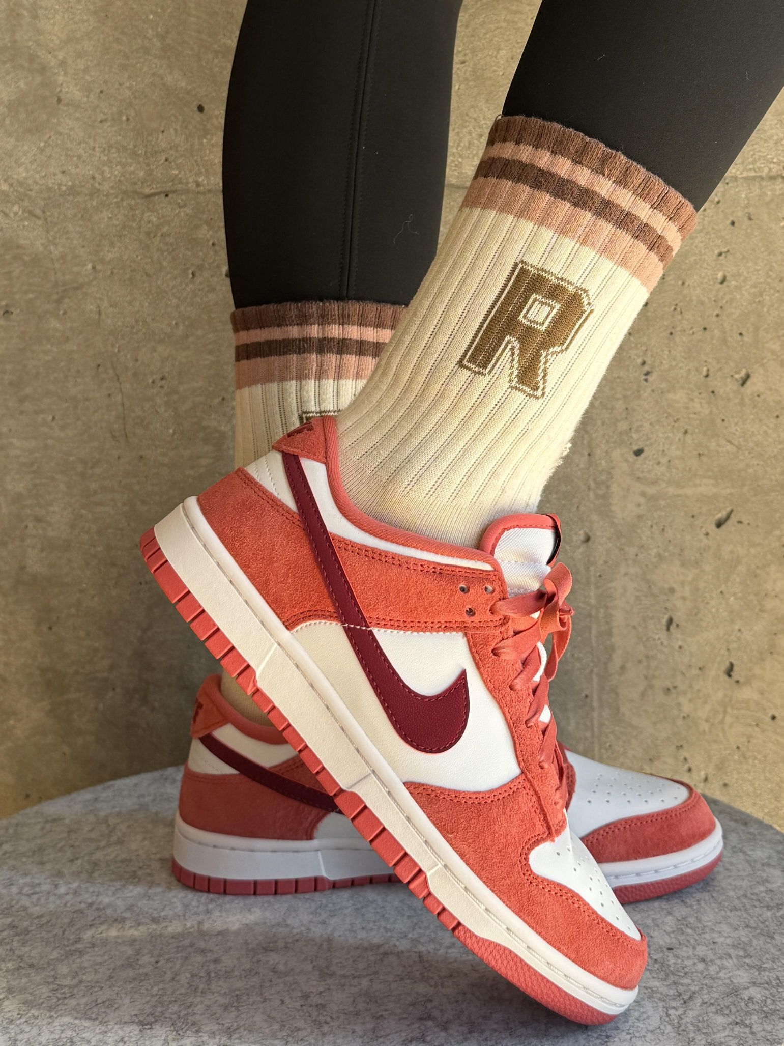 🧲 新年红Dunk Low太戳我!红白配色年味拉满