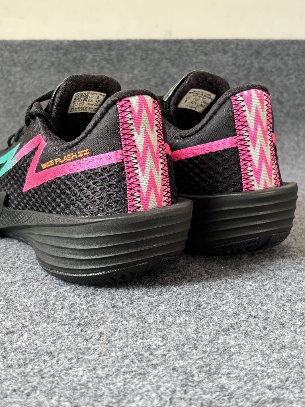 鞋王来袭❗韦德闪电2❗值不值得入手❓