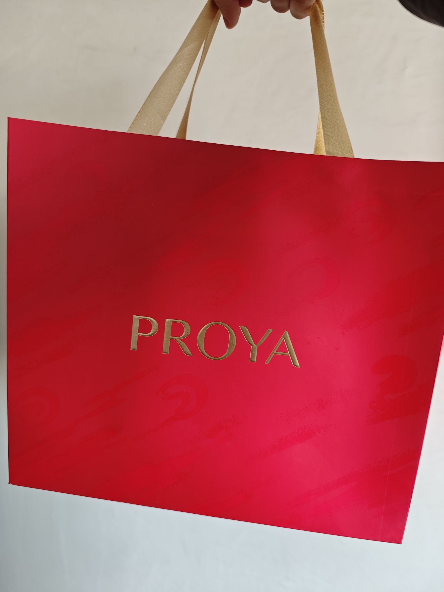 珀莱雅这套礼盒太值了，双抗美白一步到位