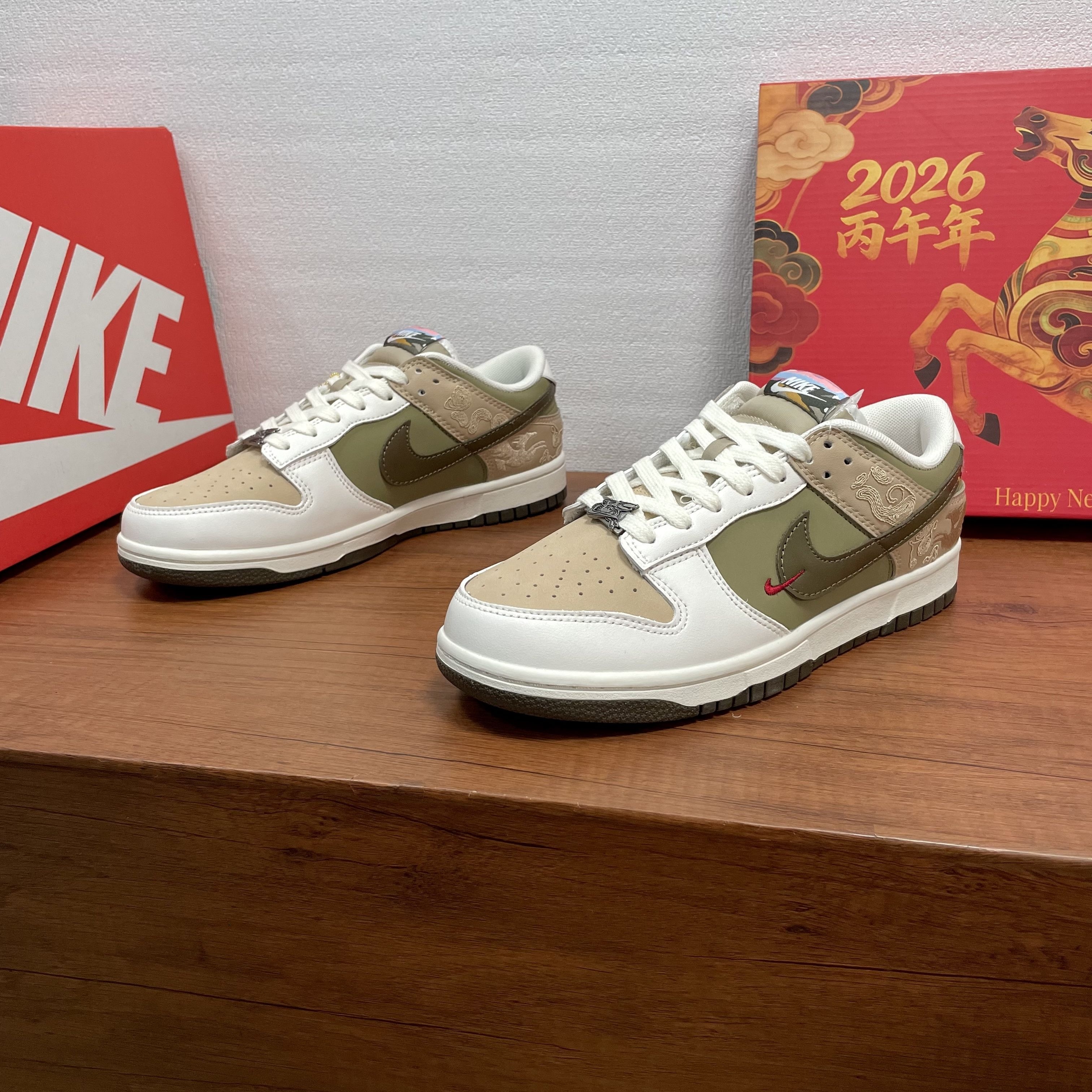 当敦煌飞马跃上Nike鞋面:这双鞋踩稳了我们的文化底气