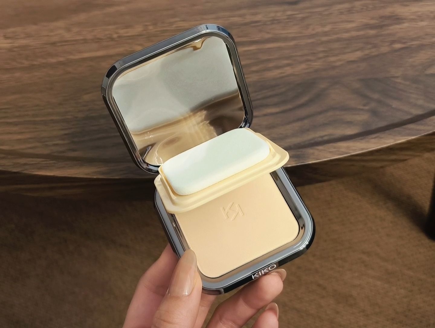 我选择这块粉饼当我的解药！