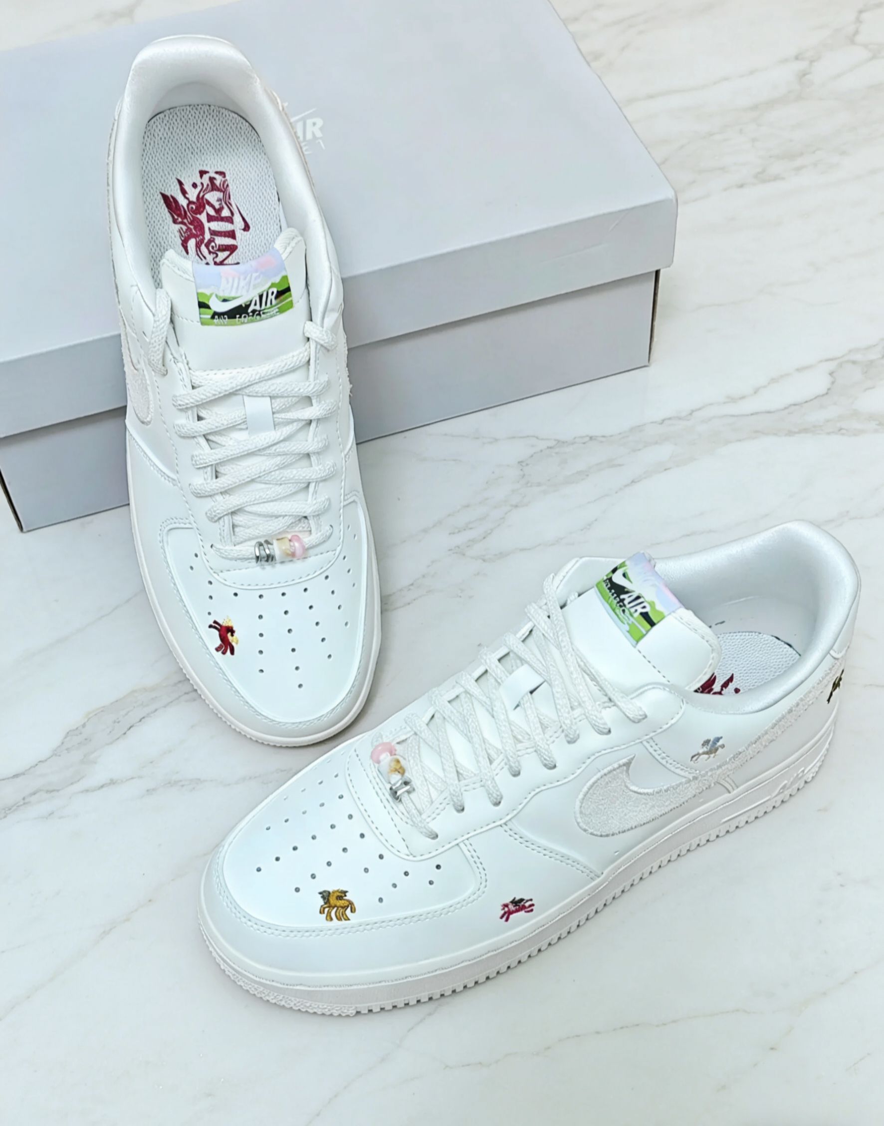 小个子狂喜!AF1生肖款开箱,年味颜值双在线