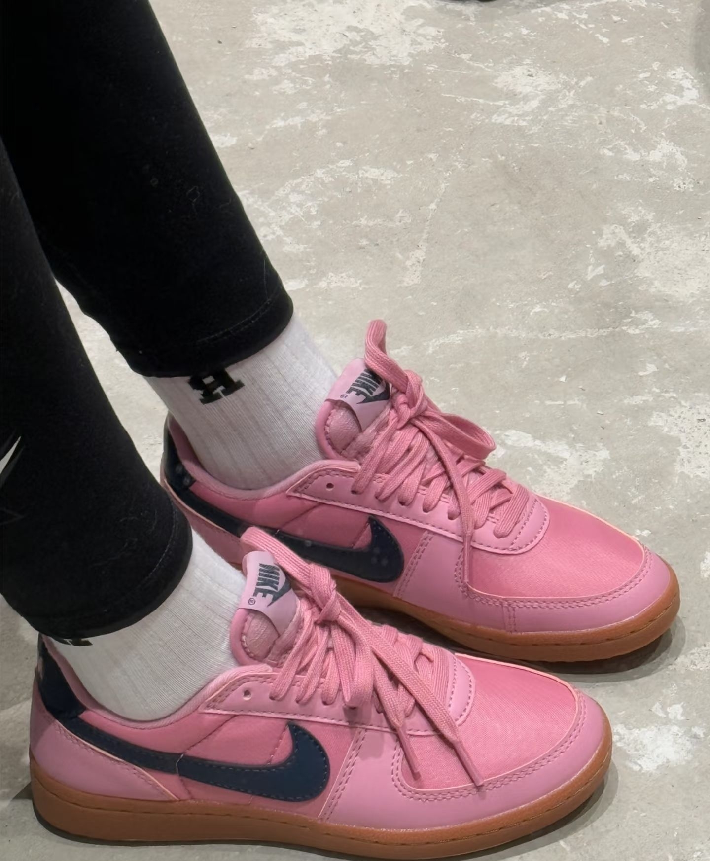 这种配色才最温柔🌟【Nike粉棕薄底鞋】