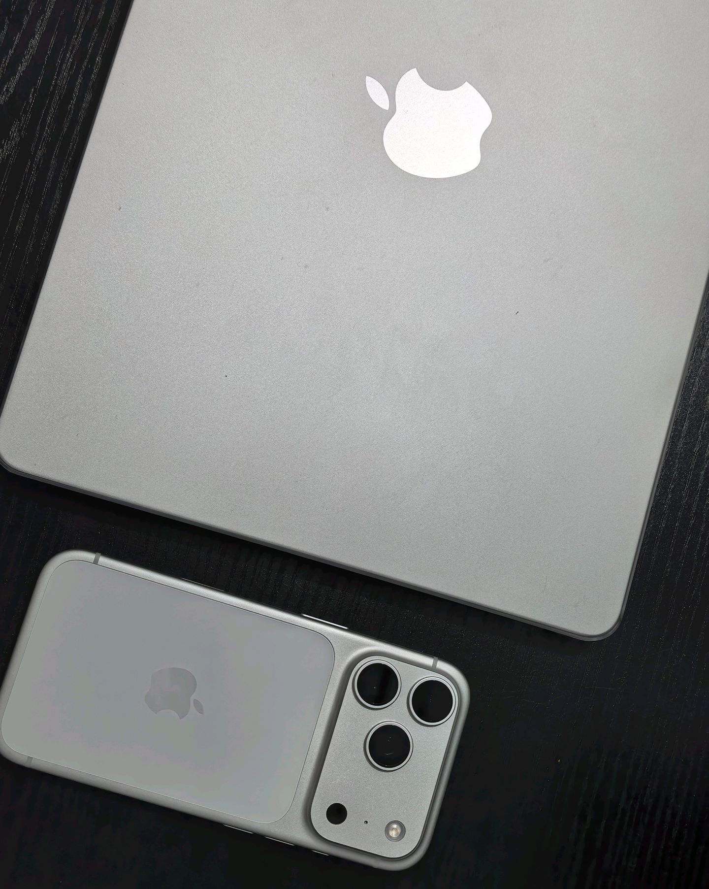 Apple iPhone 17 Pro Max 特惠 支持移动联通电信 5G 双卡双待 手机