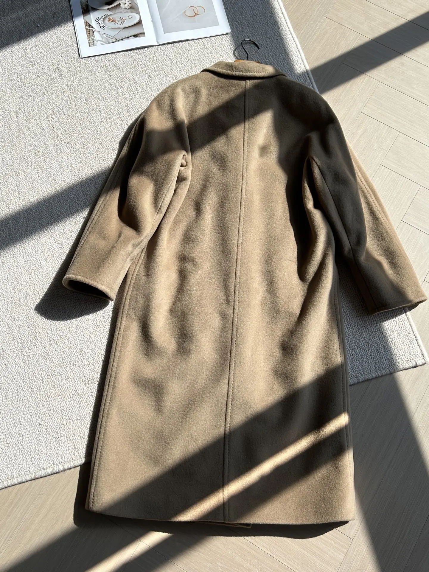 一件能穿50年的大衣,是送给她的“时间礼物”