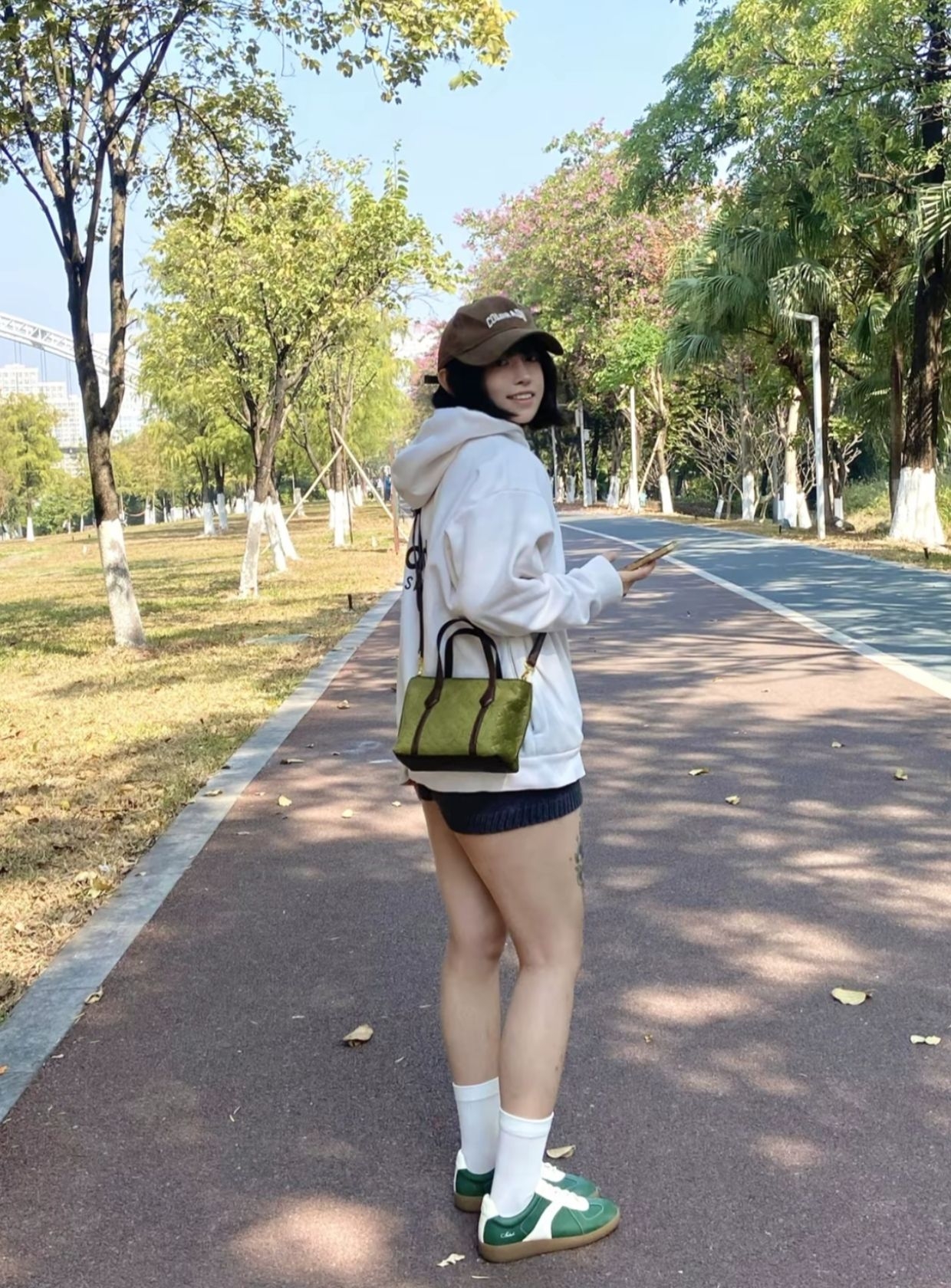 宝宝，这个牛油果绿真的吼吼看！👜