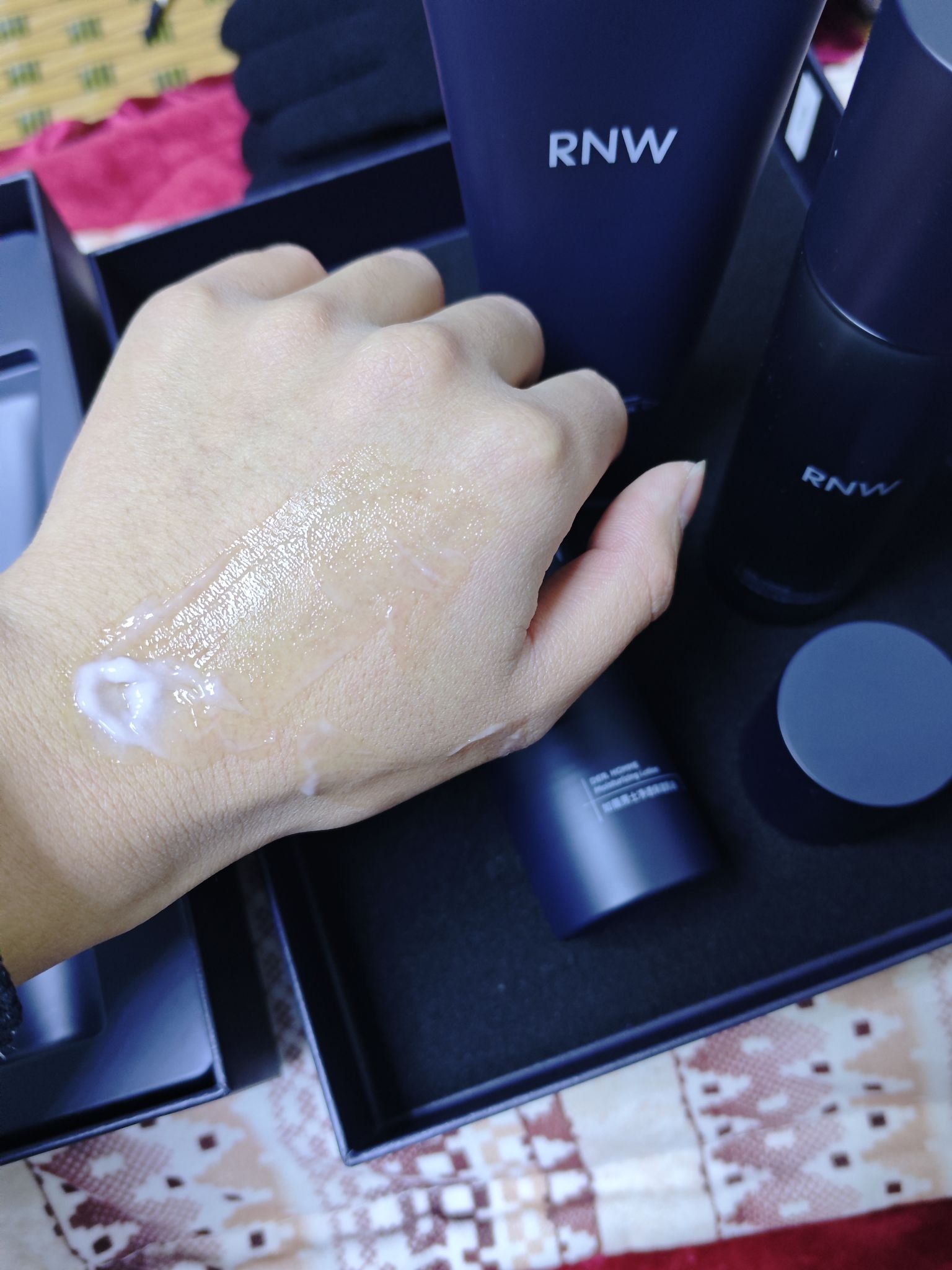 这款RNW男士控油洗面奶真得好用