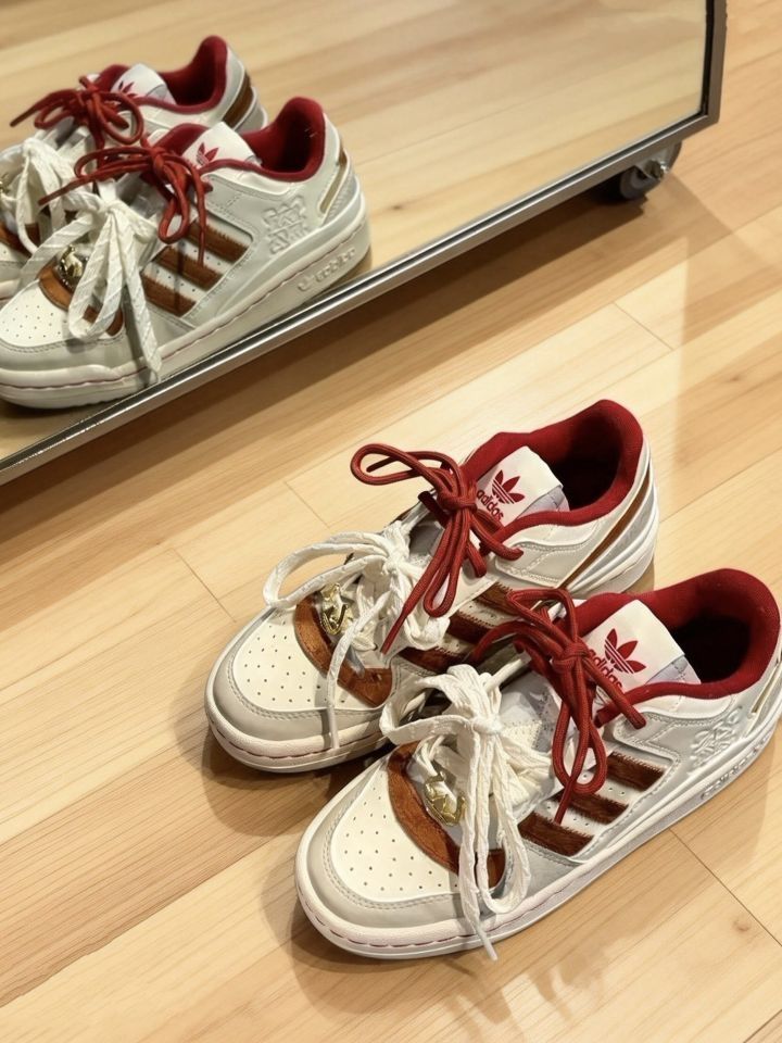 2026第一双阿迪！红白配色好戳我～

