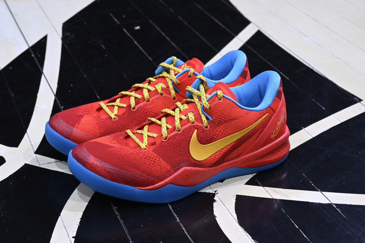 鲜衣怒马少年时—Kobe 8 “Year of the Horse”