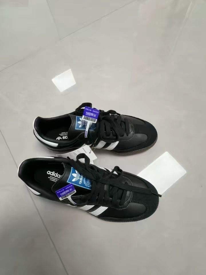 男女通吃的复古神鞋👟Adidas Samba OG 黑白配色太顶了