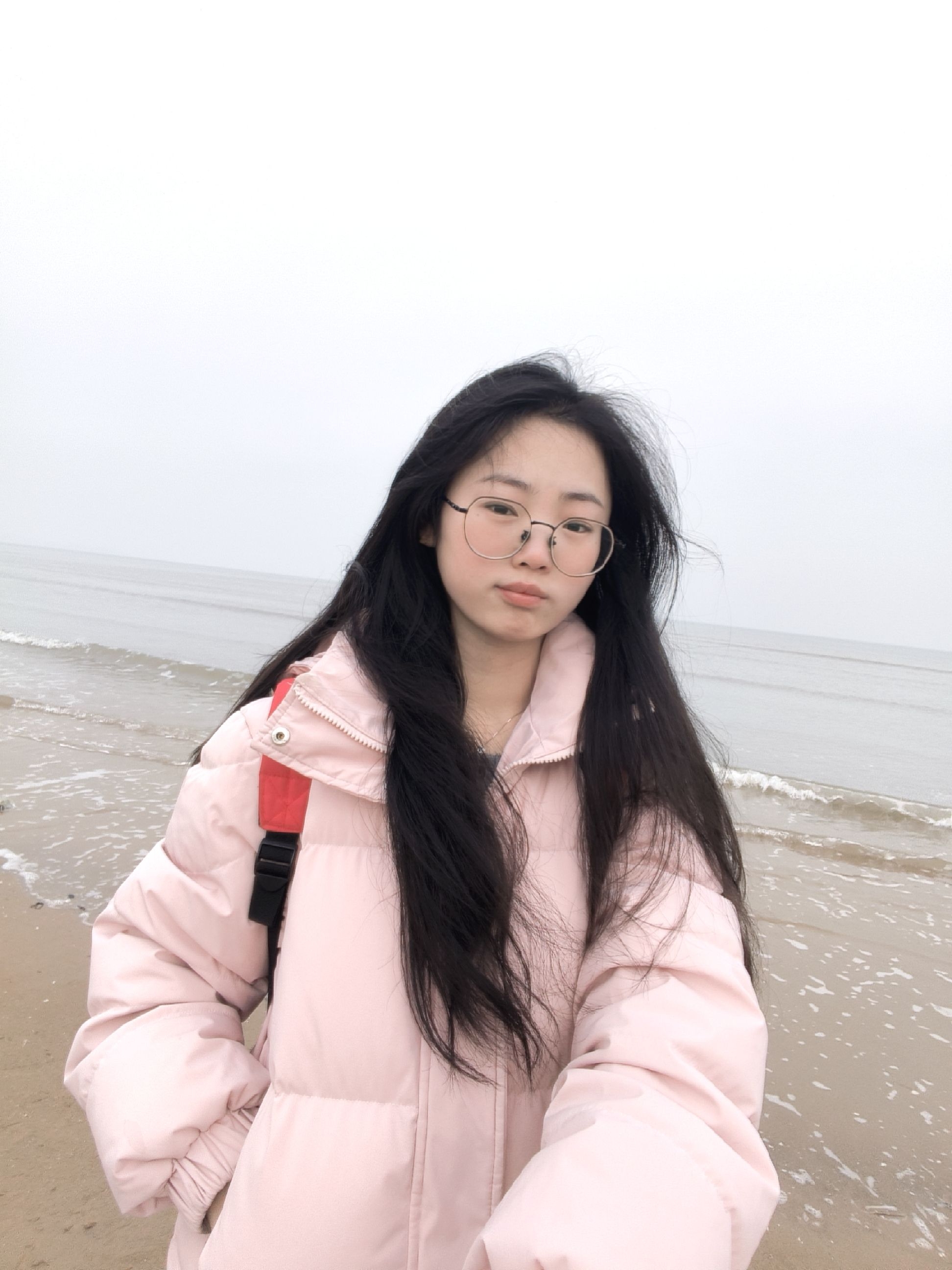 卡姿兰黑磁粉饼
