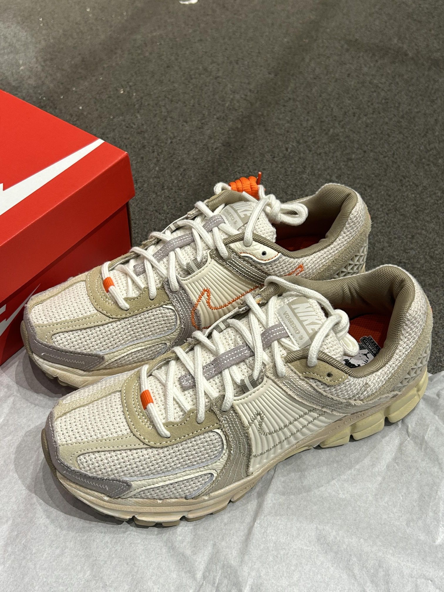 Nike Vomero5——白橙🍊配色👟