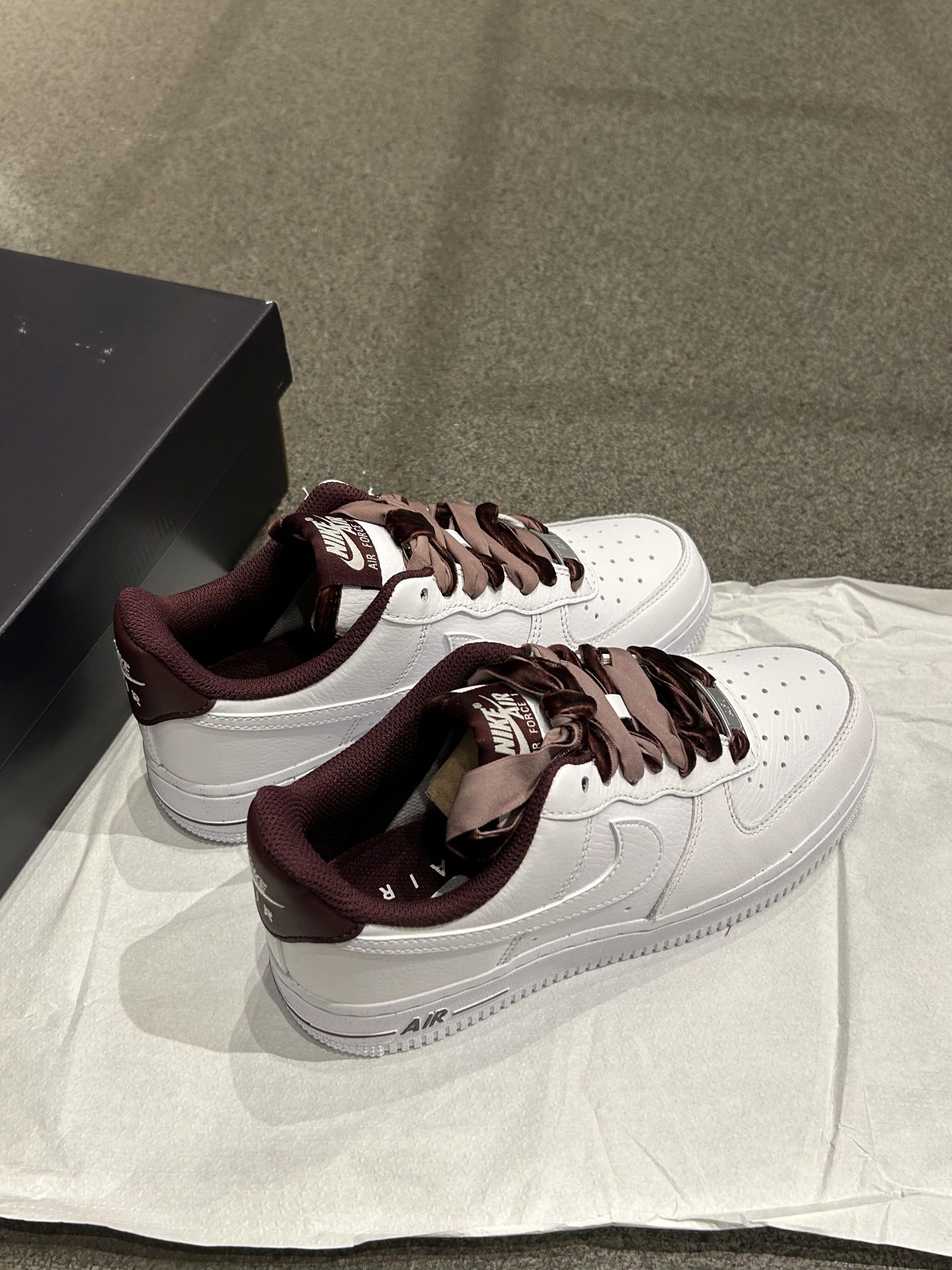 Nike|白红配色、真的绝了！！！

谁