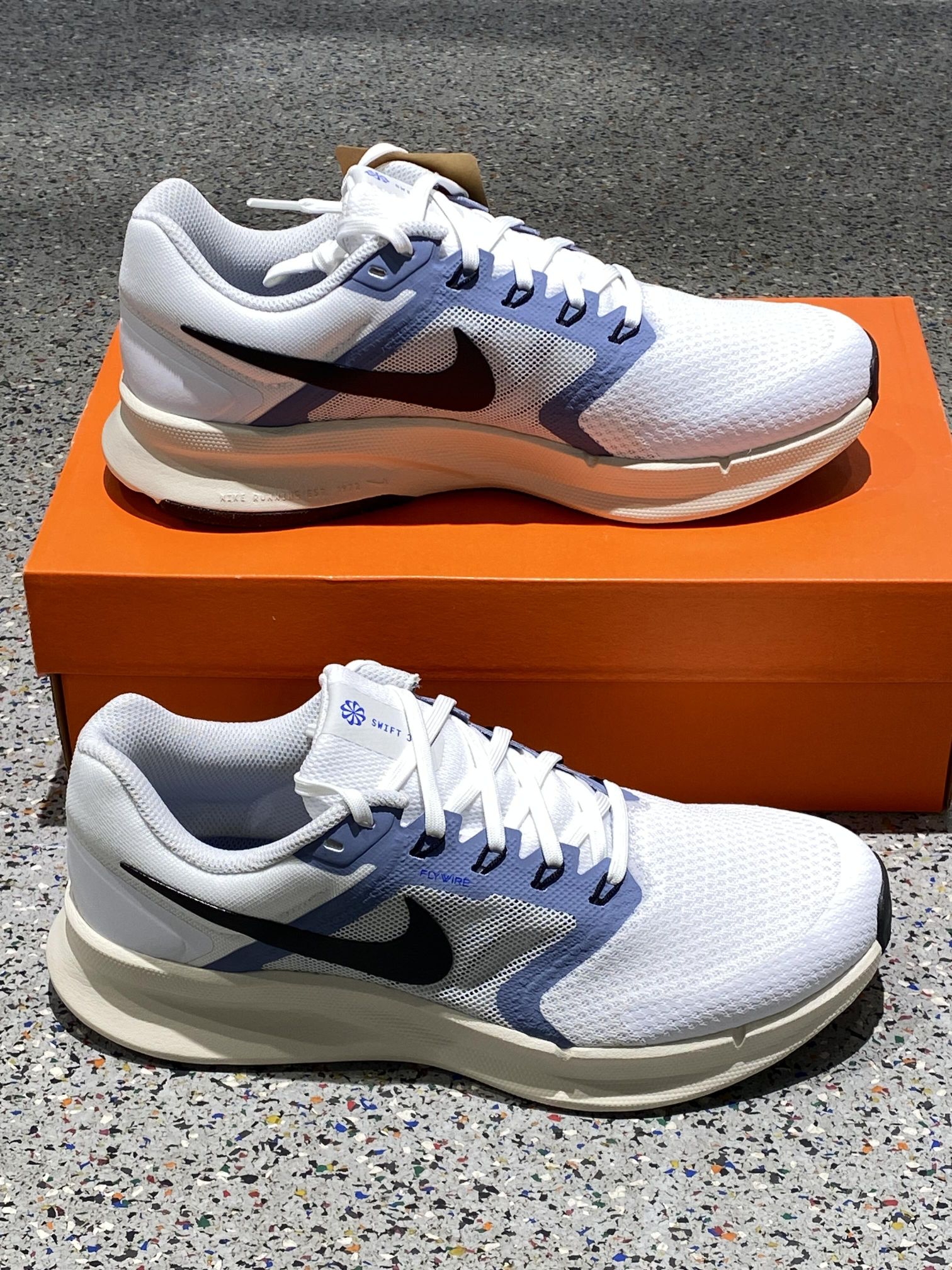 舒适又轻盈，这双鞋我先穿了！

Nike