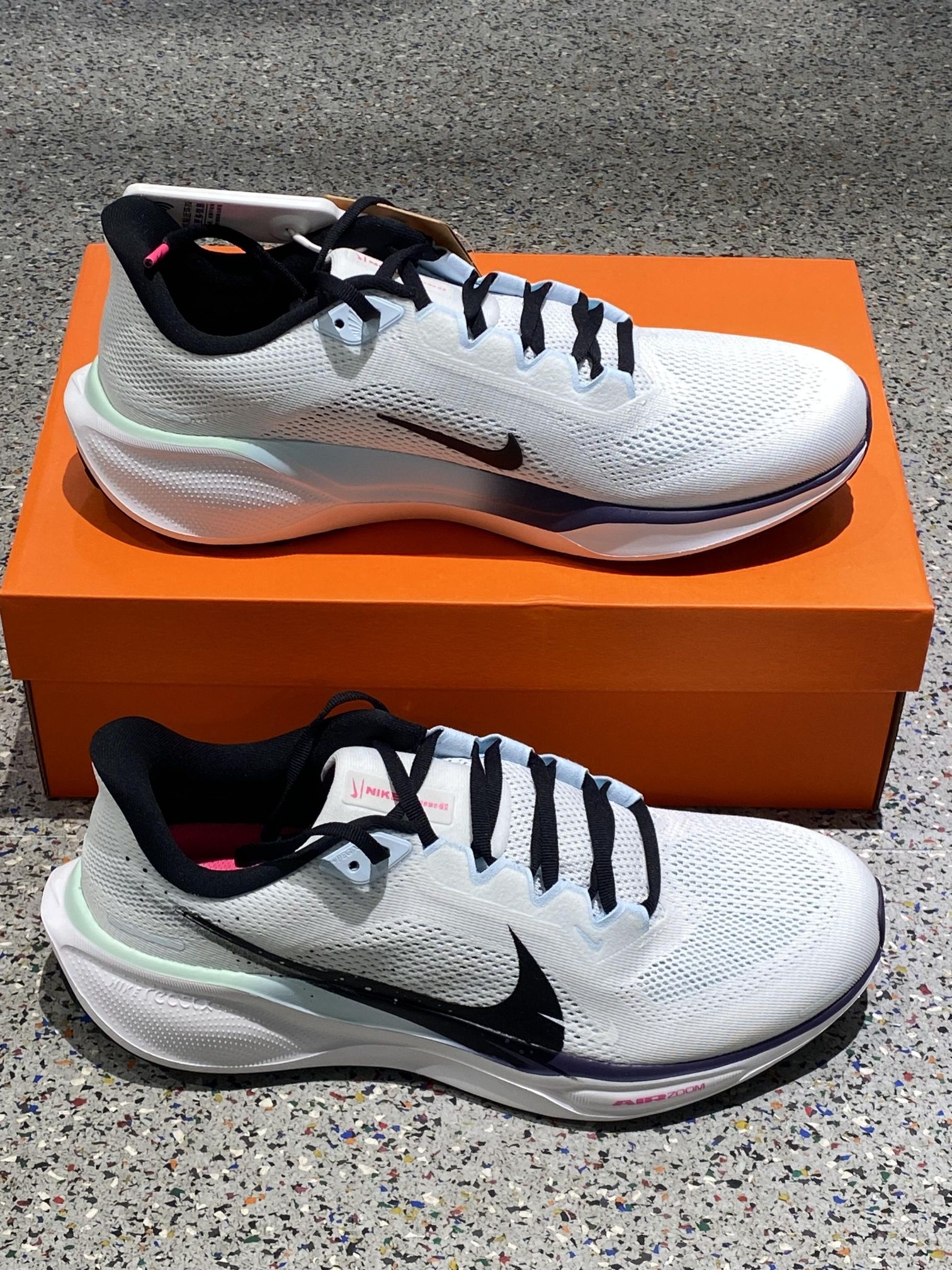 颜值跑鞋

Nike Pegasus 4