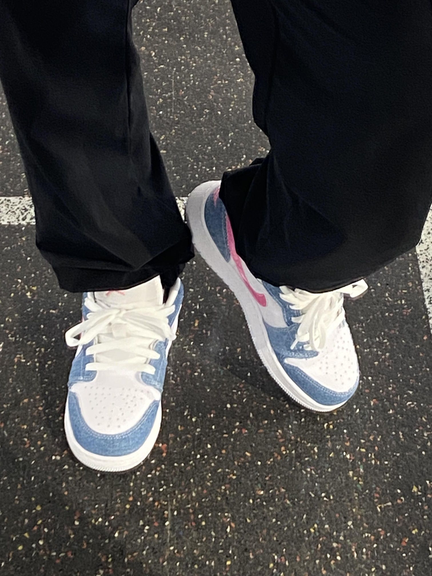 牛仔蓝真的yyds！

Air Jord