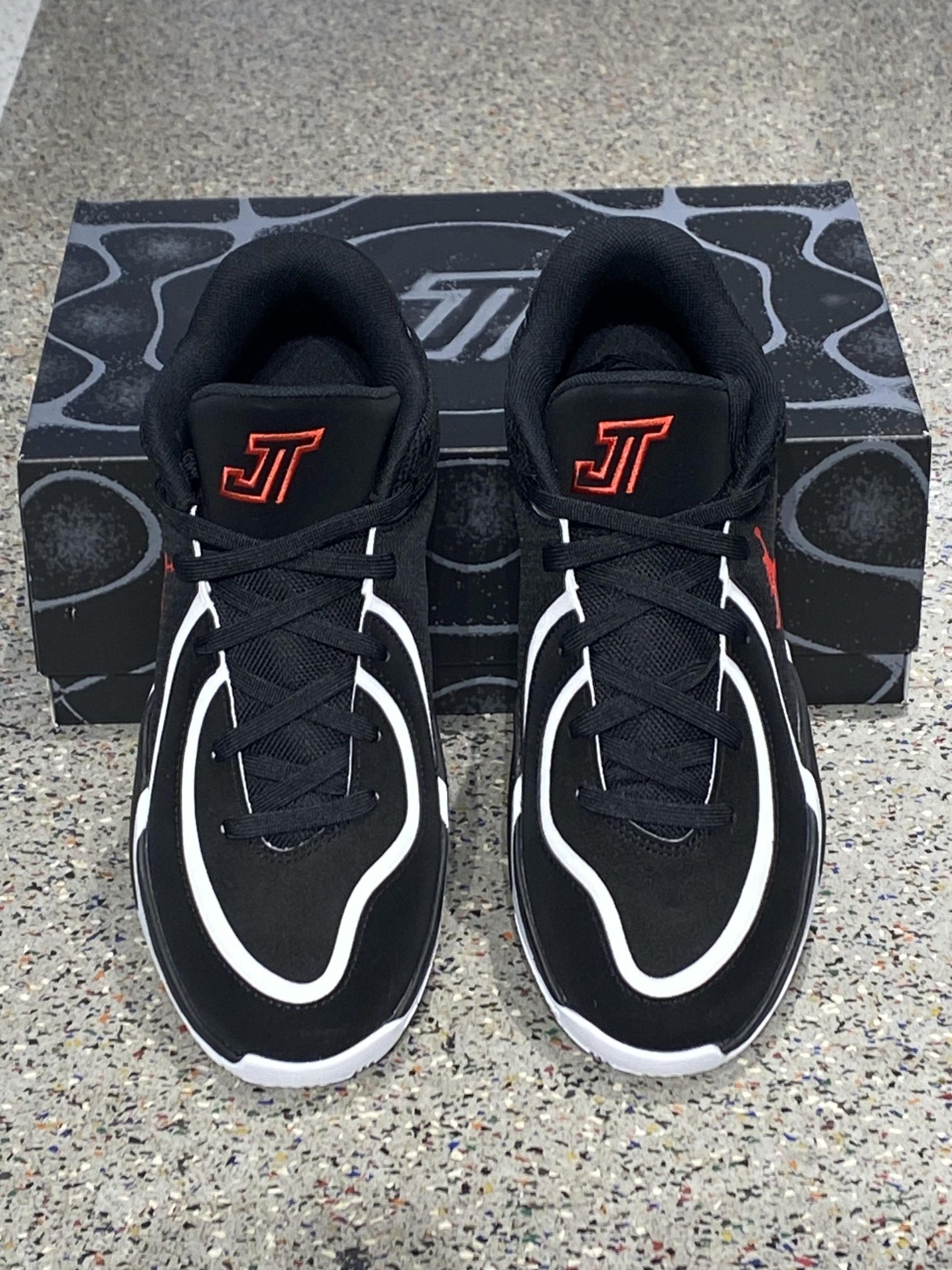 太帅了‼️这鞋真的帅！🔥

Jordan