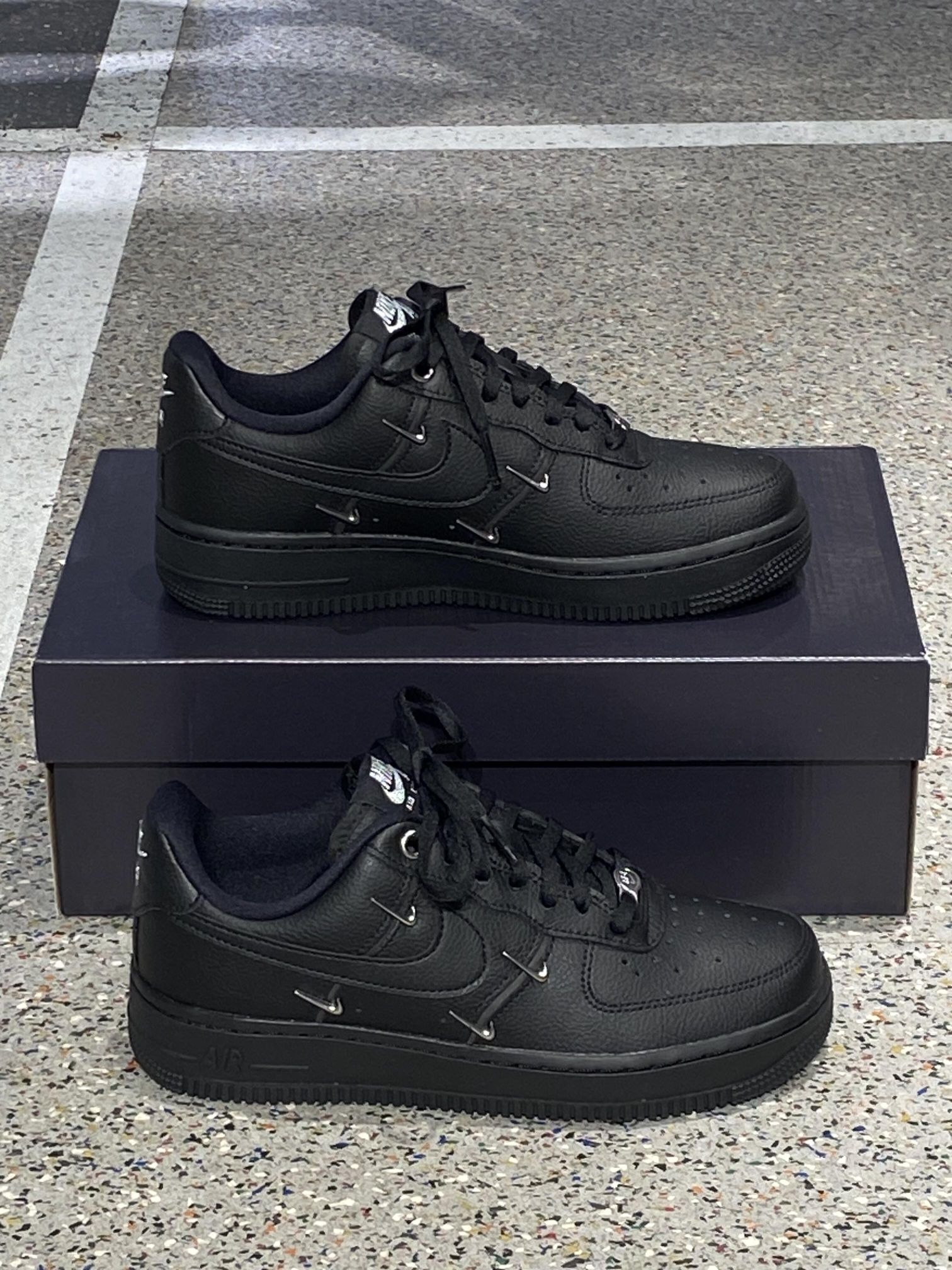 冬至穿搭！小黑武士😎

Nike Air