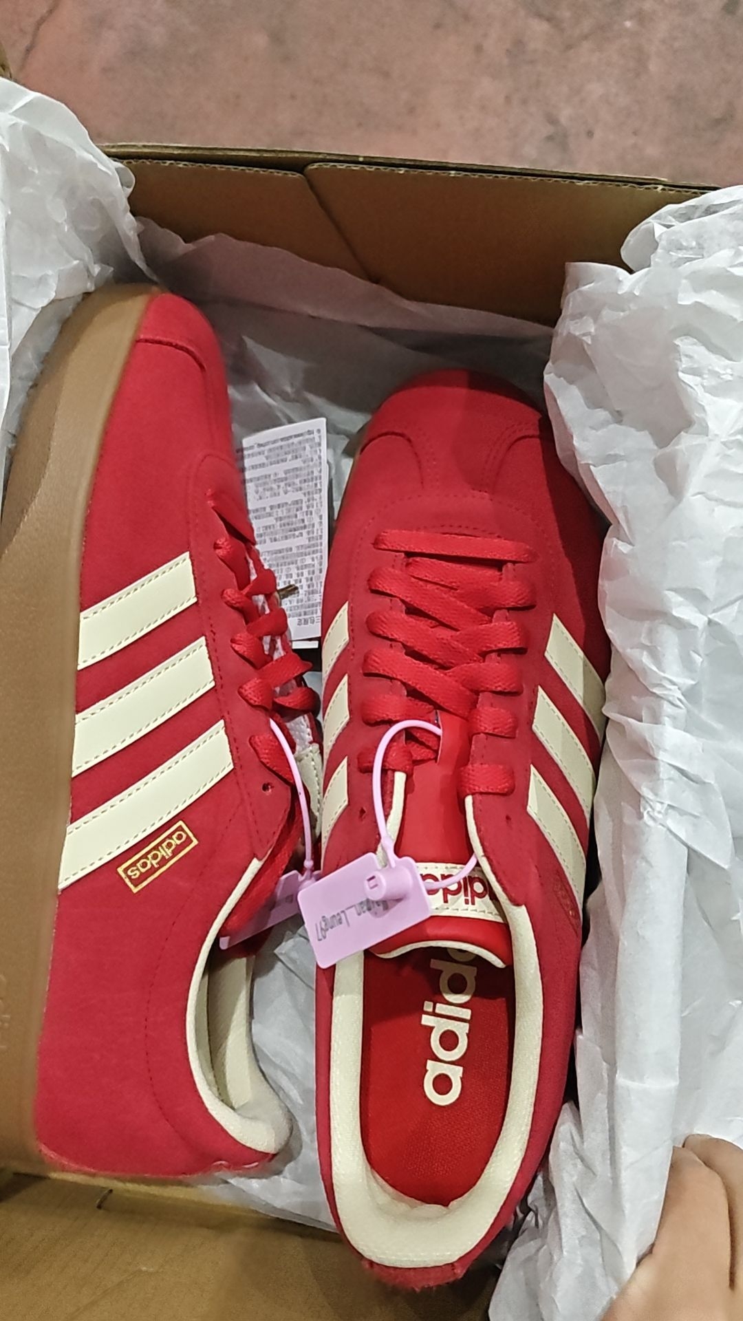 复购第二双了，阿迪简直是我的神