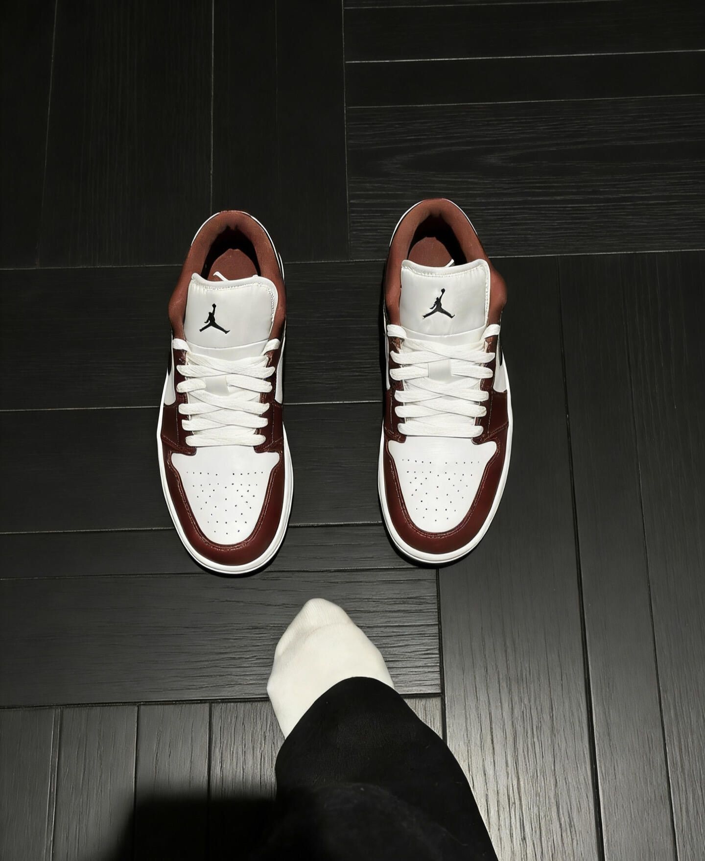 AJ1白红黑经典配色日常穿搭体验分享

