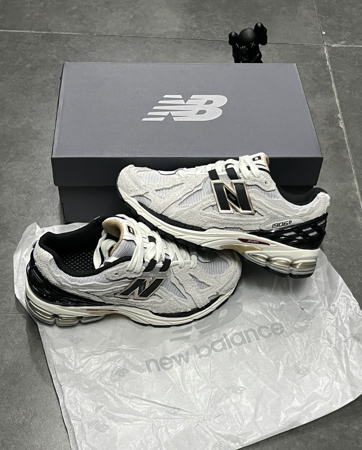 把春天穿上身，New Balance NB 1906R～