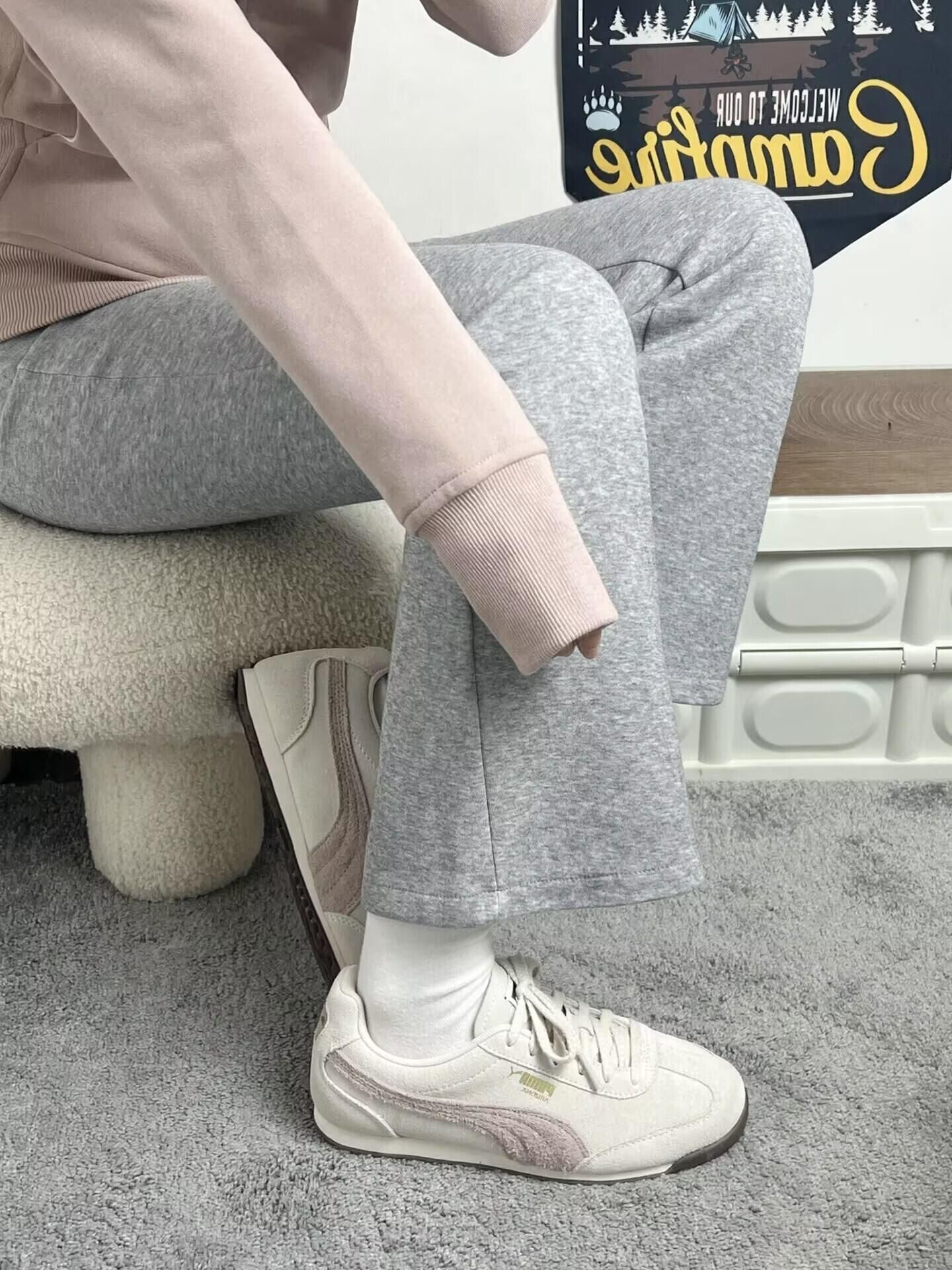 好粉嫩的鞋子呀👟

粉色真的很嫩和lul