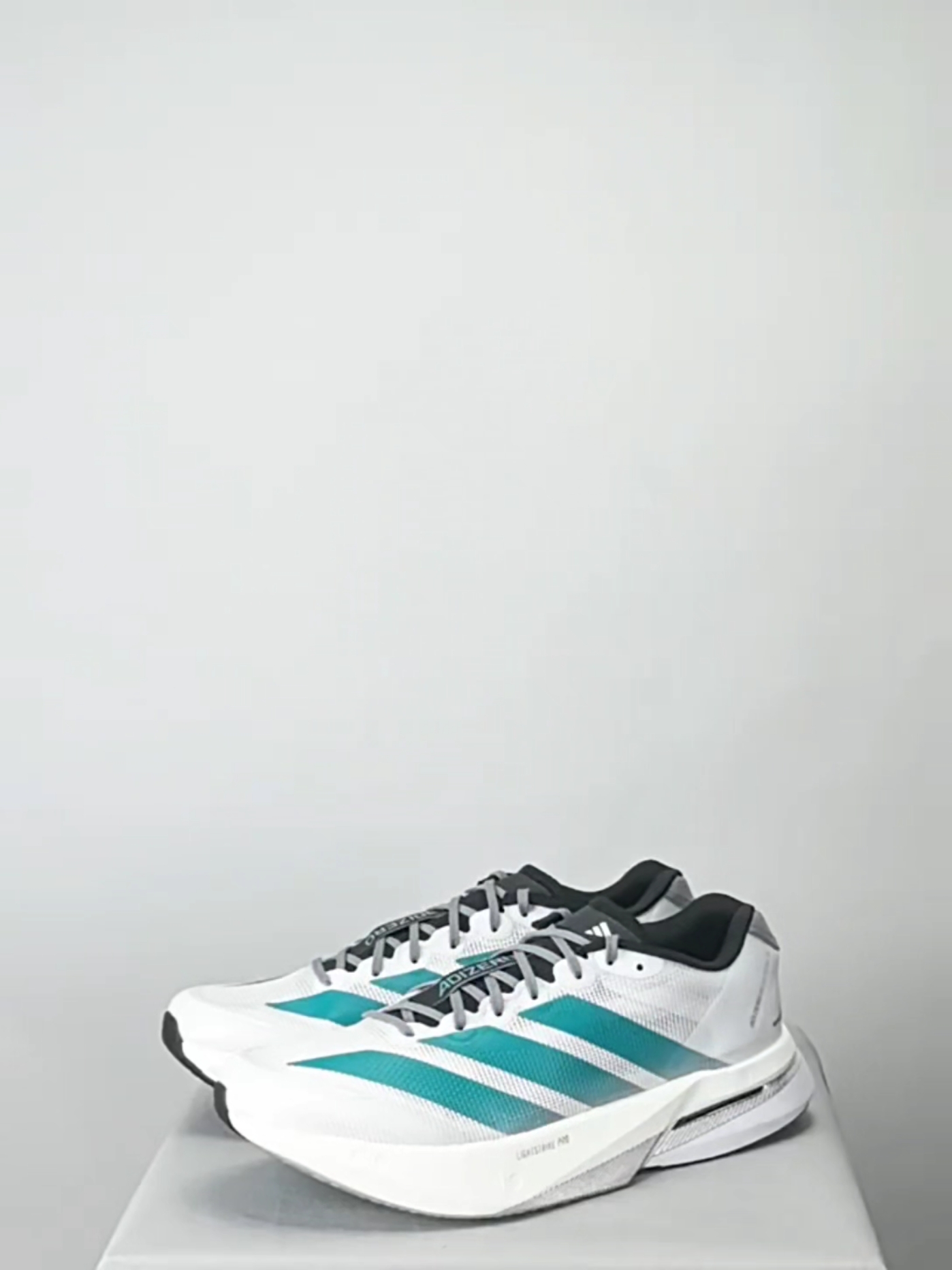 球鞋开箱-白青波士顿13