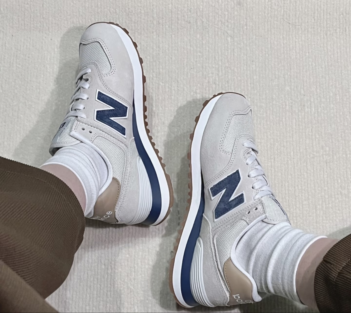 休闲运动都能打！这双鞋太香了