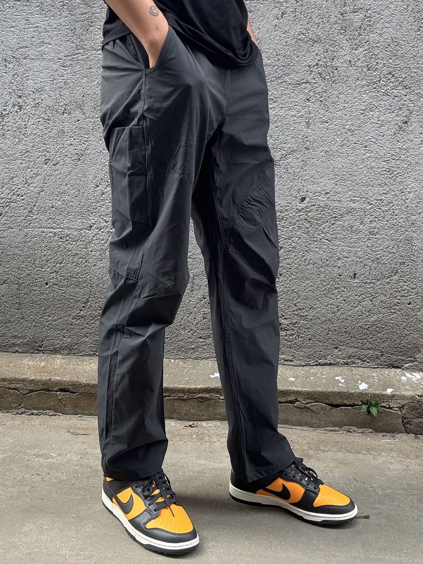 Nike｜dunk这双鞋像穿了两只🐝在脚上～