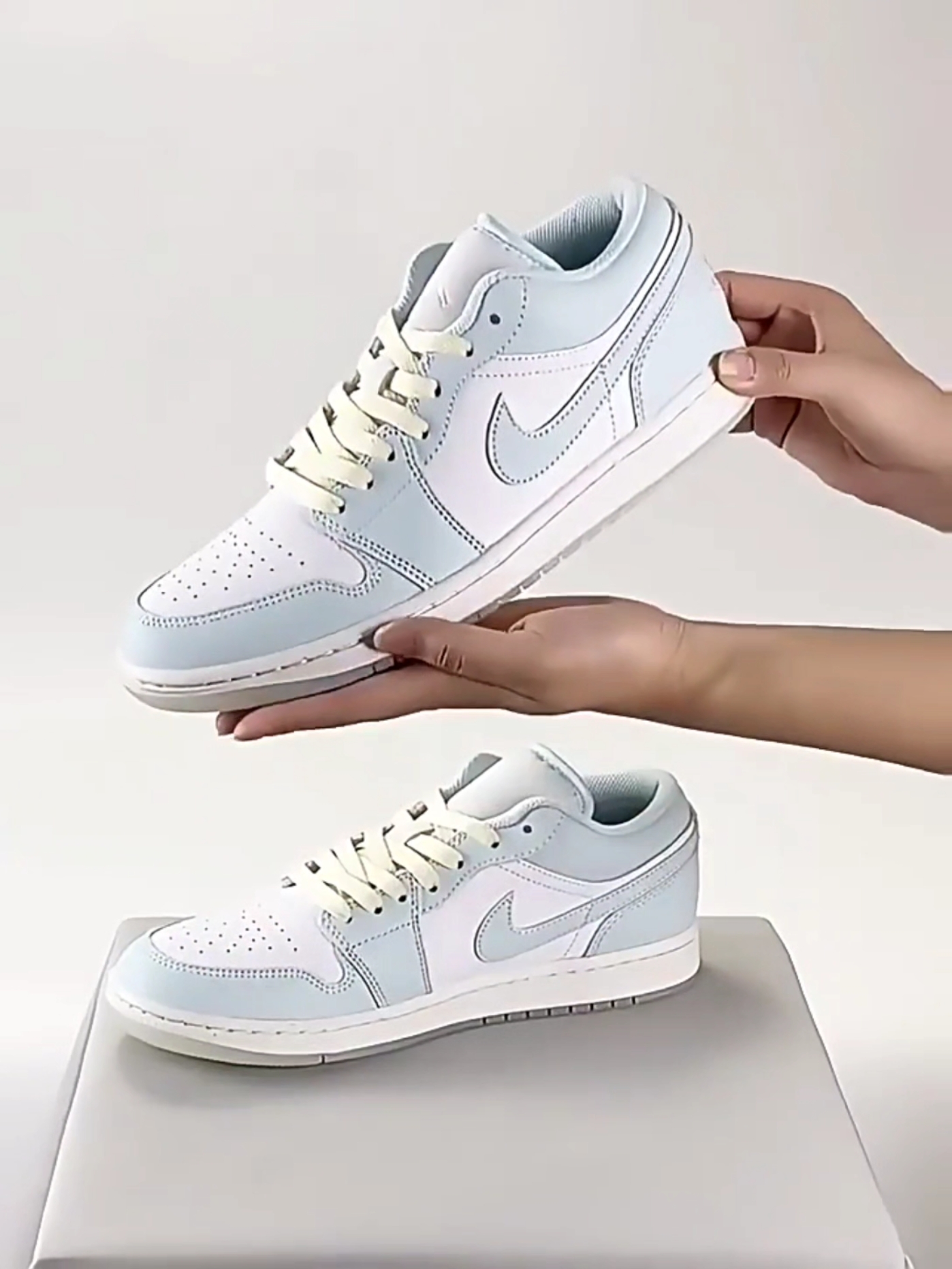 球鞋开箱-蓝白Air Jordan 1 Low