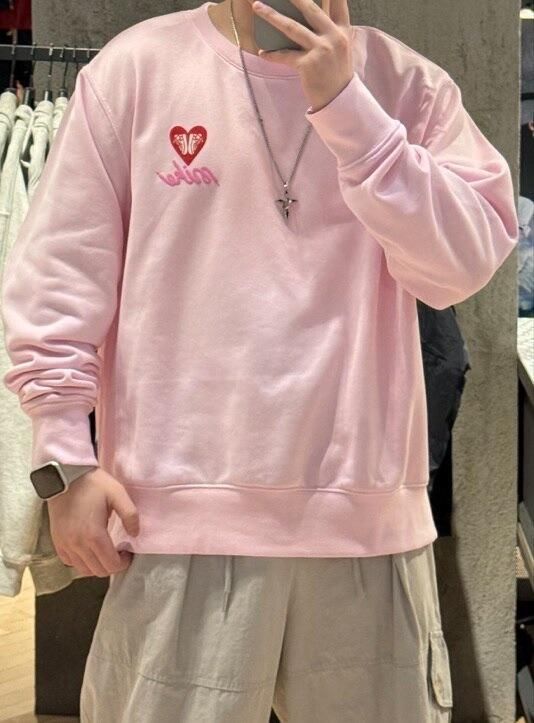 今日份ootd！粉色情人节💘卫衣～ 