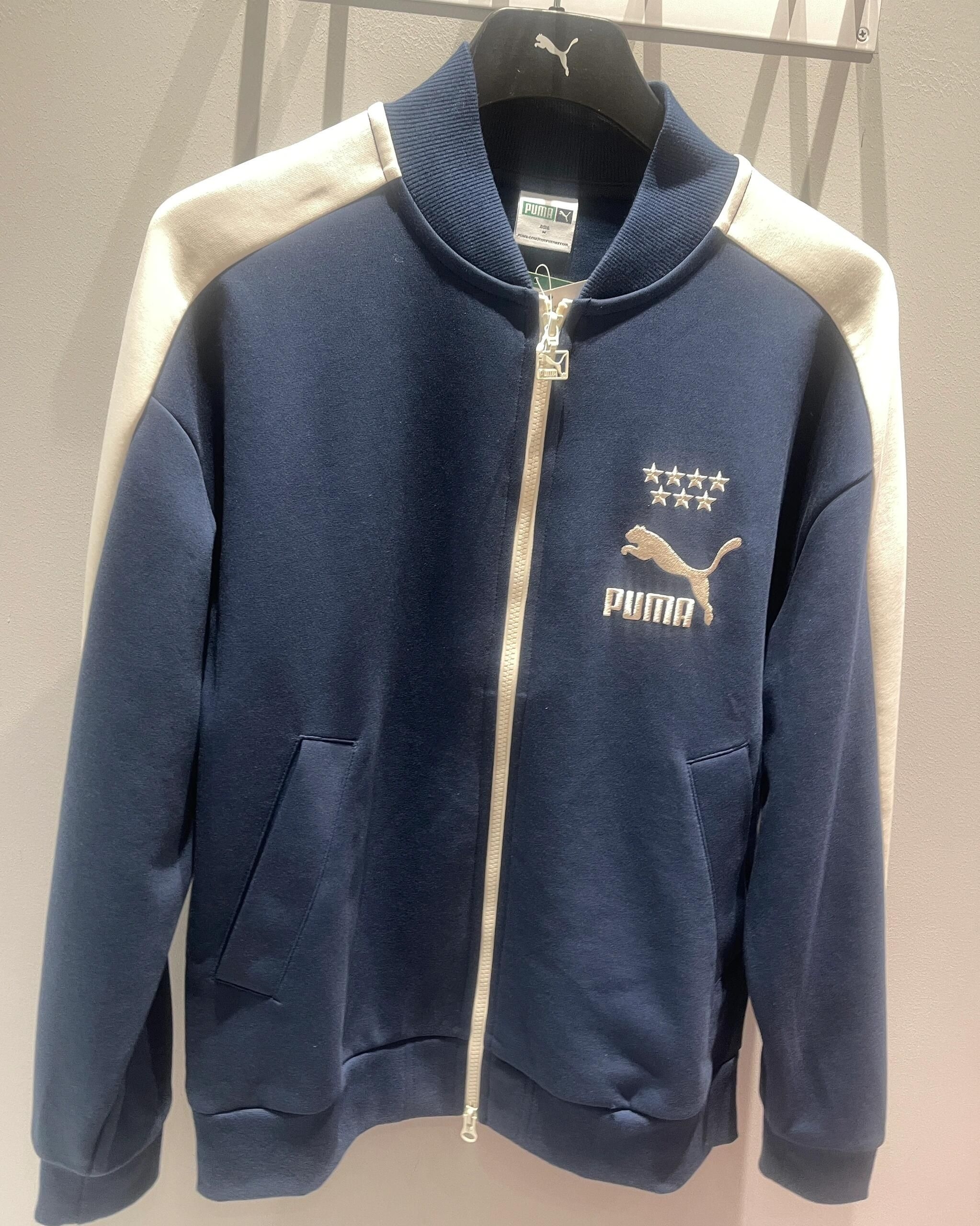 男大闭眼入I ​​PUMA T7系列棒球服