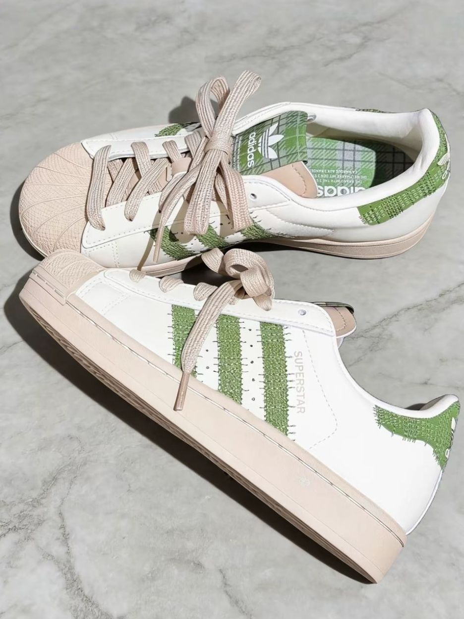adidas Superstar抹茶绿贝壳头｜把春天穿在脚上！