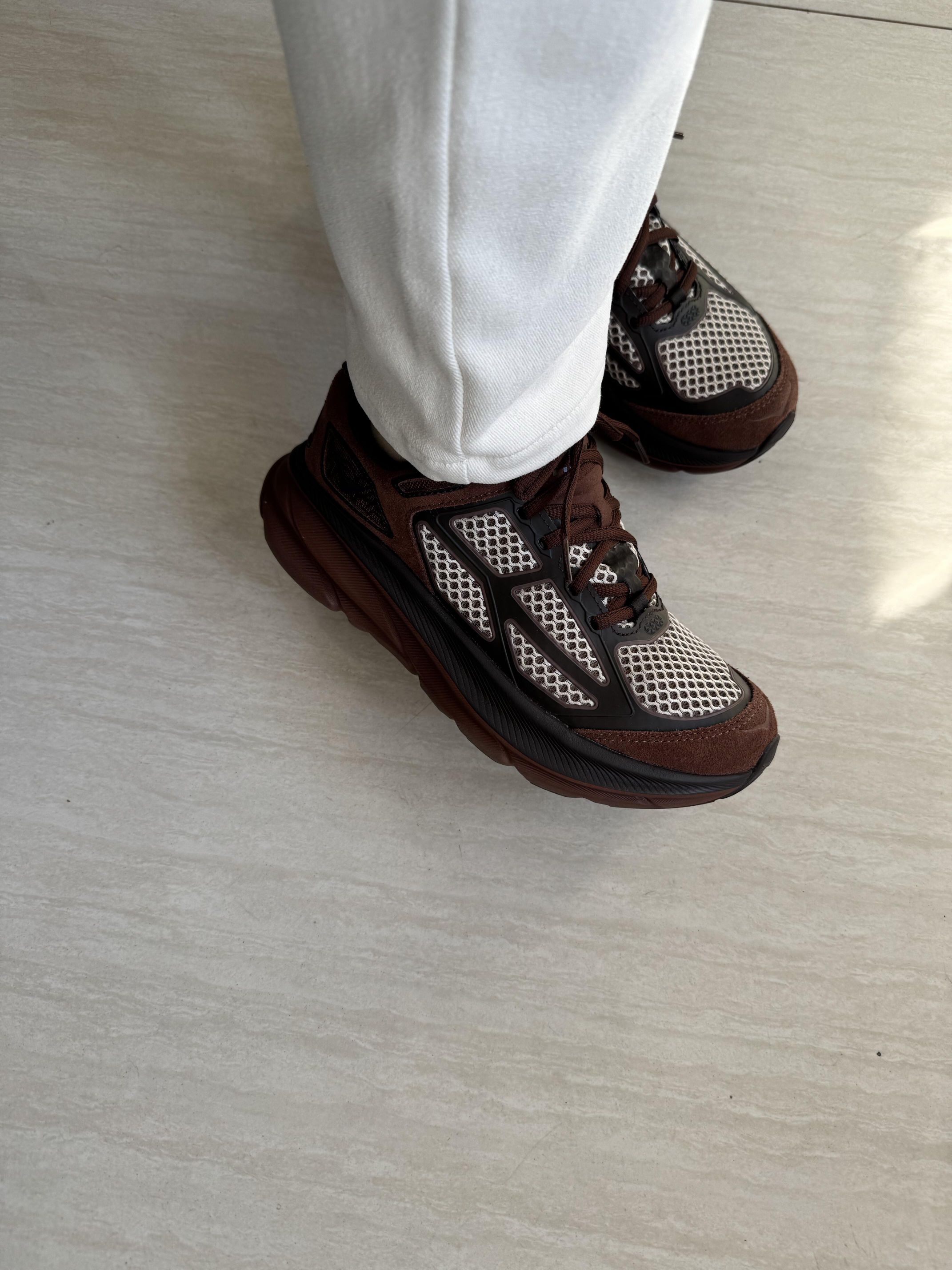 ​​HOKA Challenger ATR 8跑鞋👟