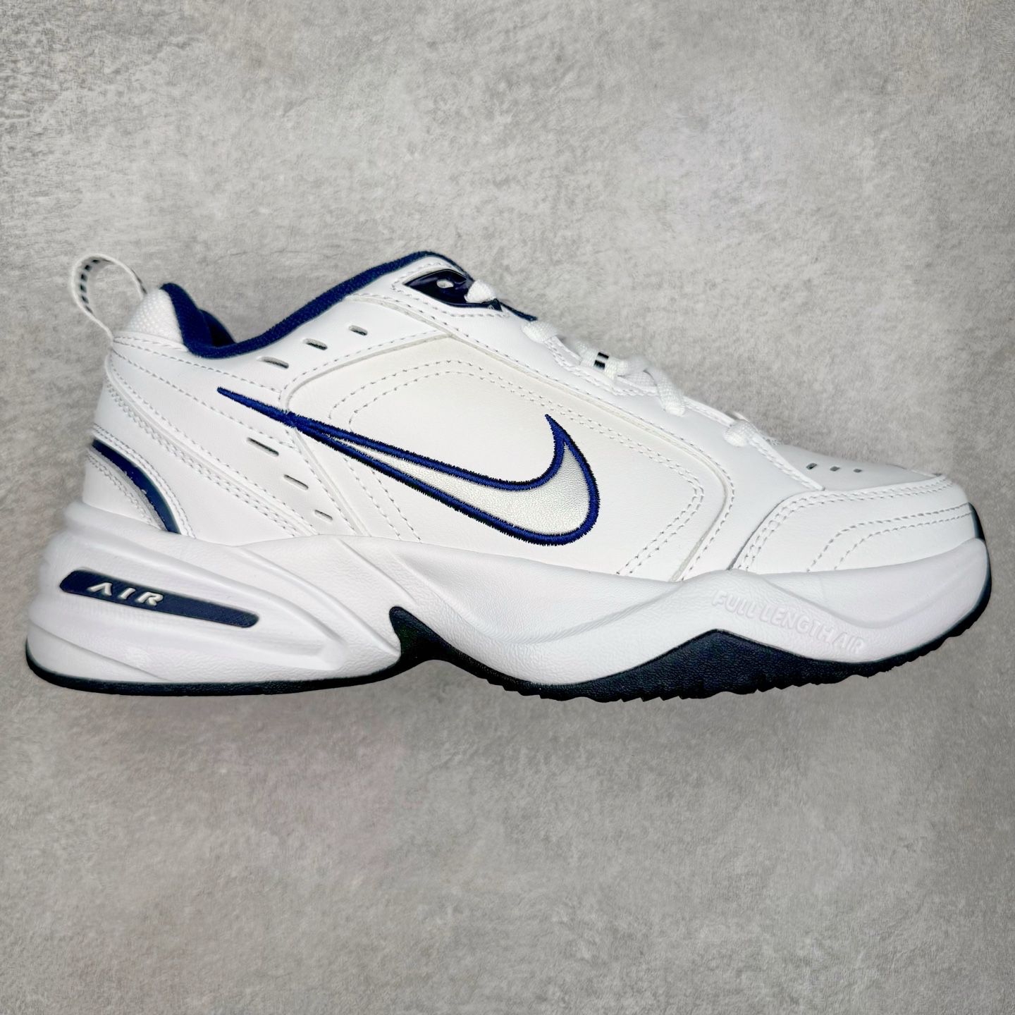 谁还没被这双Nike Air Monar