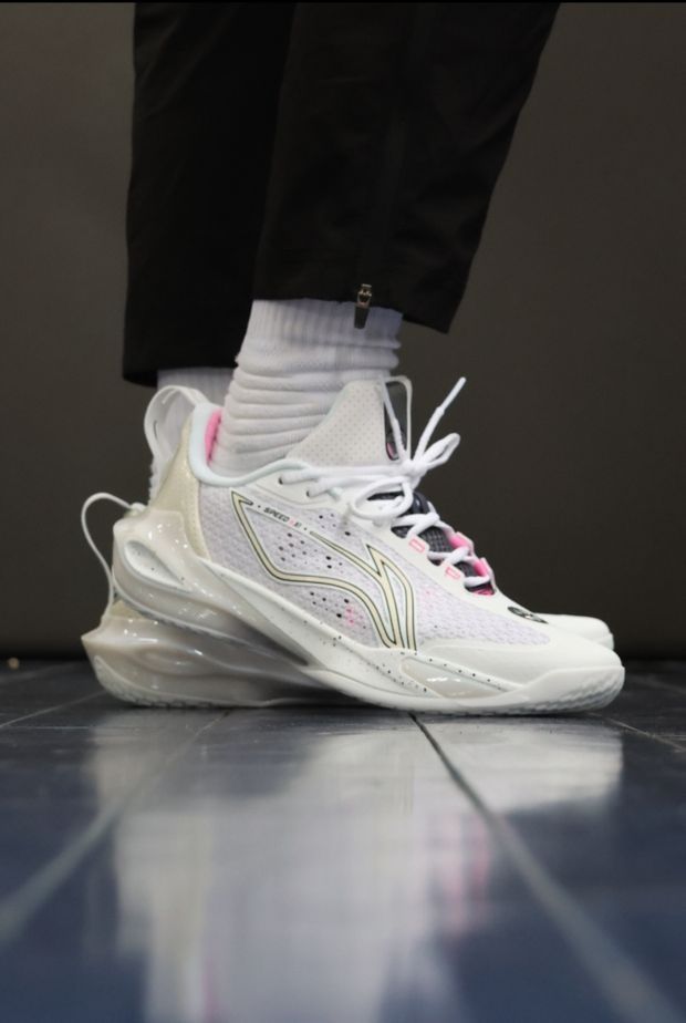 夏季板闪击11 V2能否强过正代！