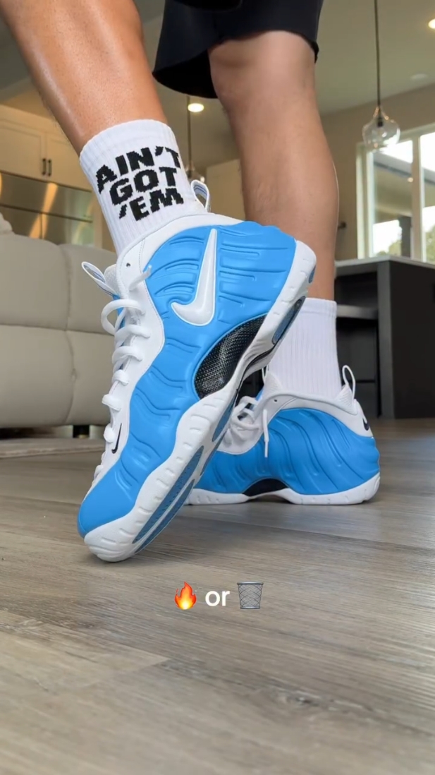 开箱即王炸！Nike Air Foamposite Pro 大学蓝上脚