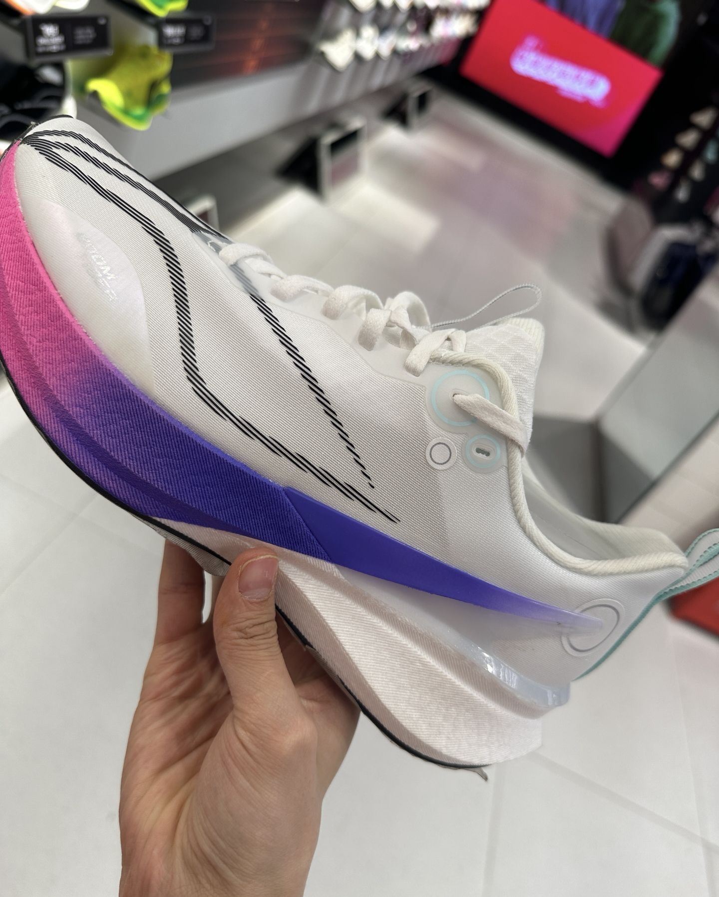 谁懂啊！这双赤兔8 PRO直接焊在我脚上了🔥