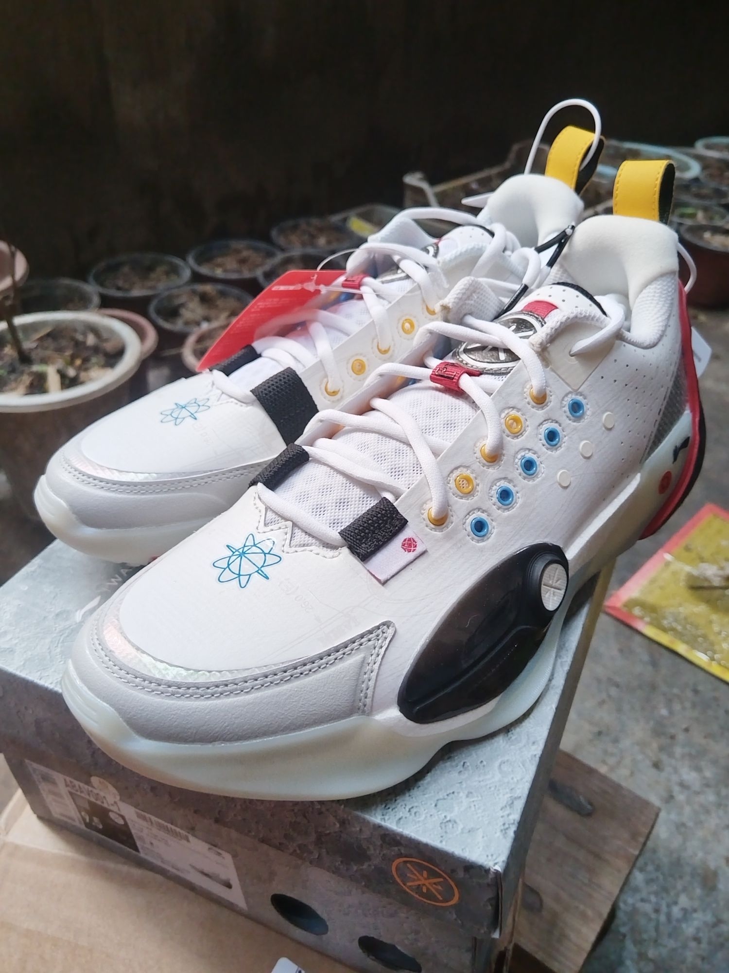 李宁韦德之道全城13白色低帮缓震回弹防滑耐磨轻便透气篮球鞋