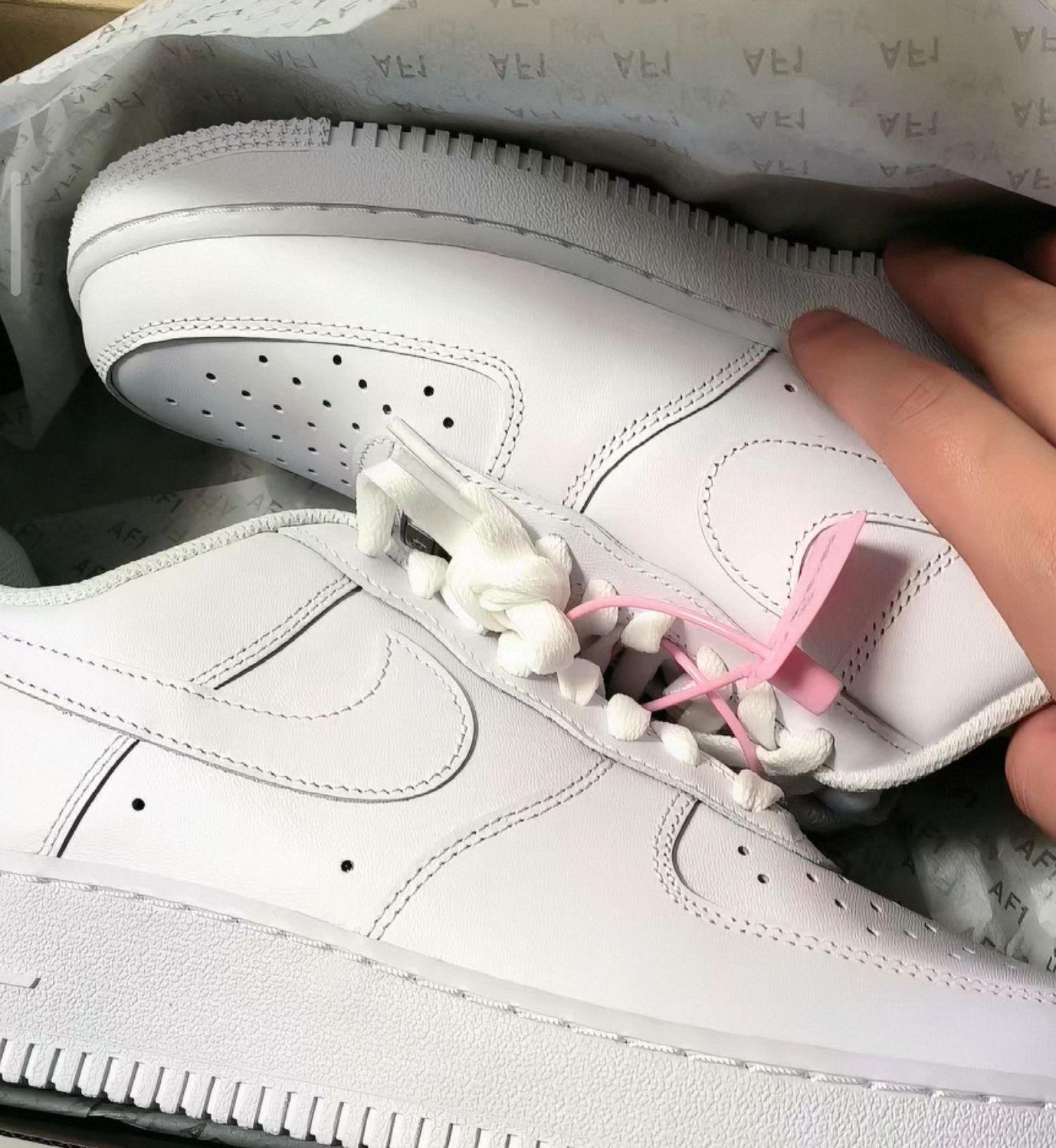 Nike空军一号｜懒人友好的百搭神器