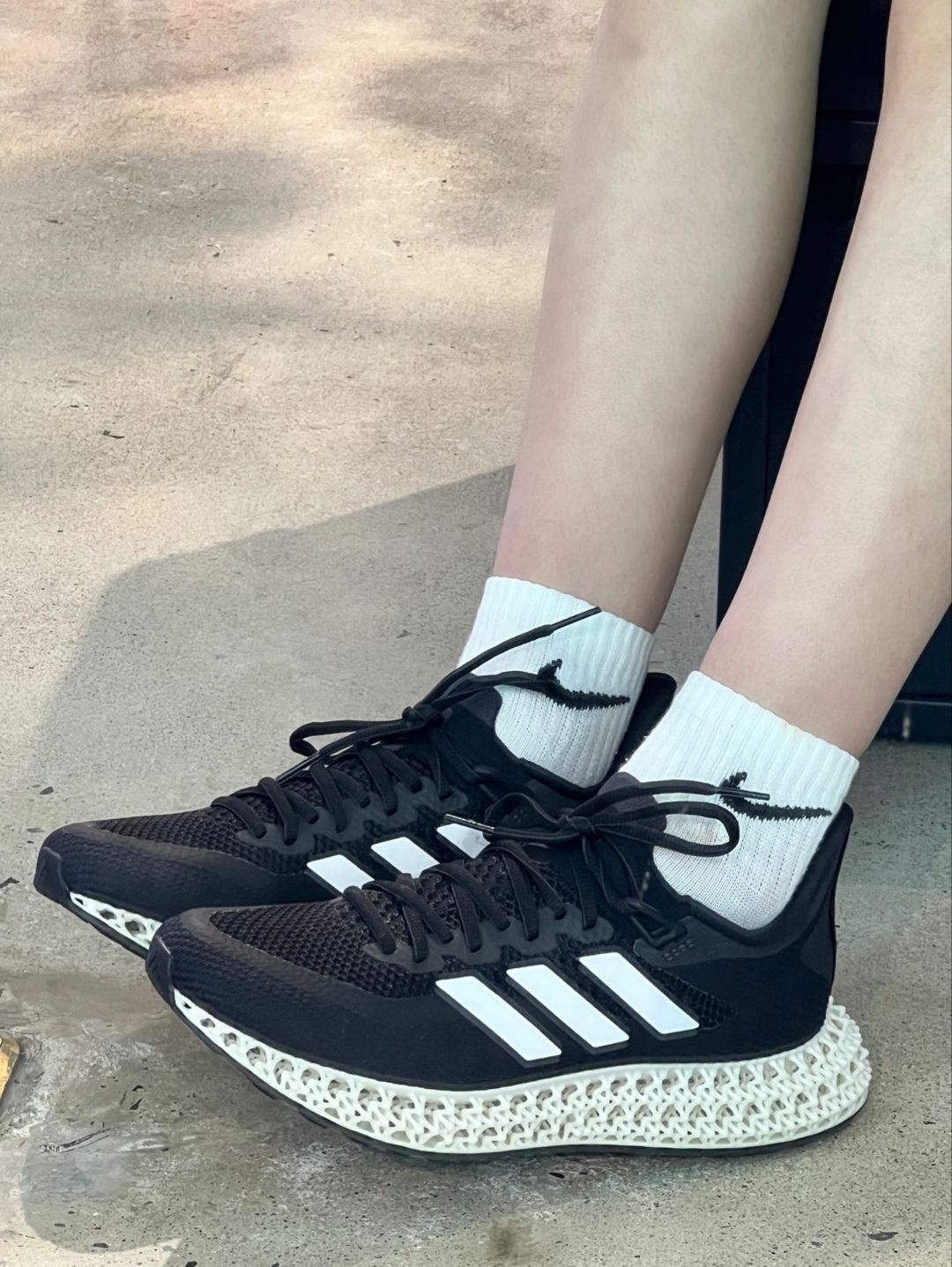 adidas 4D FWD 2 黑