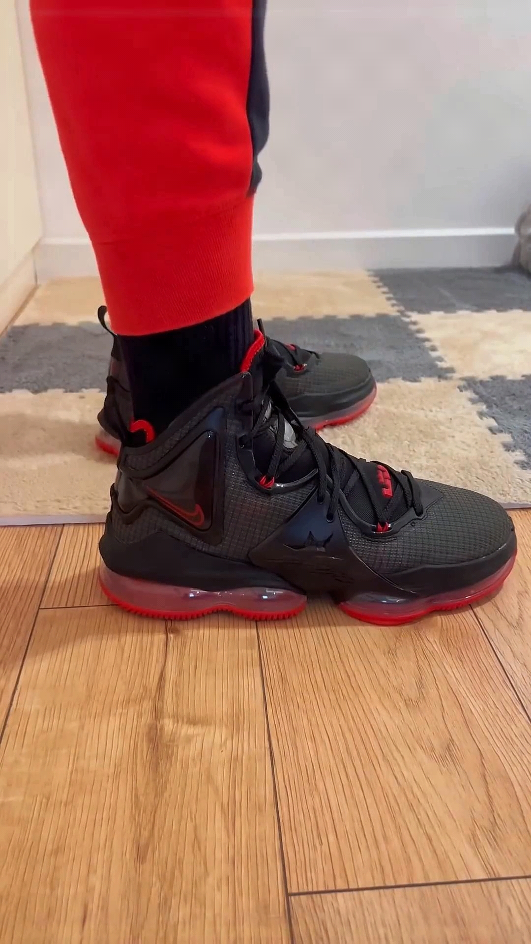 LeBron19实战抗压真强悍