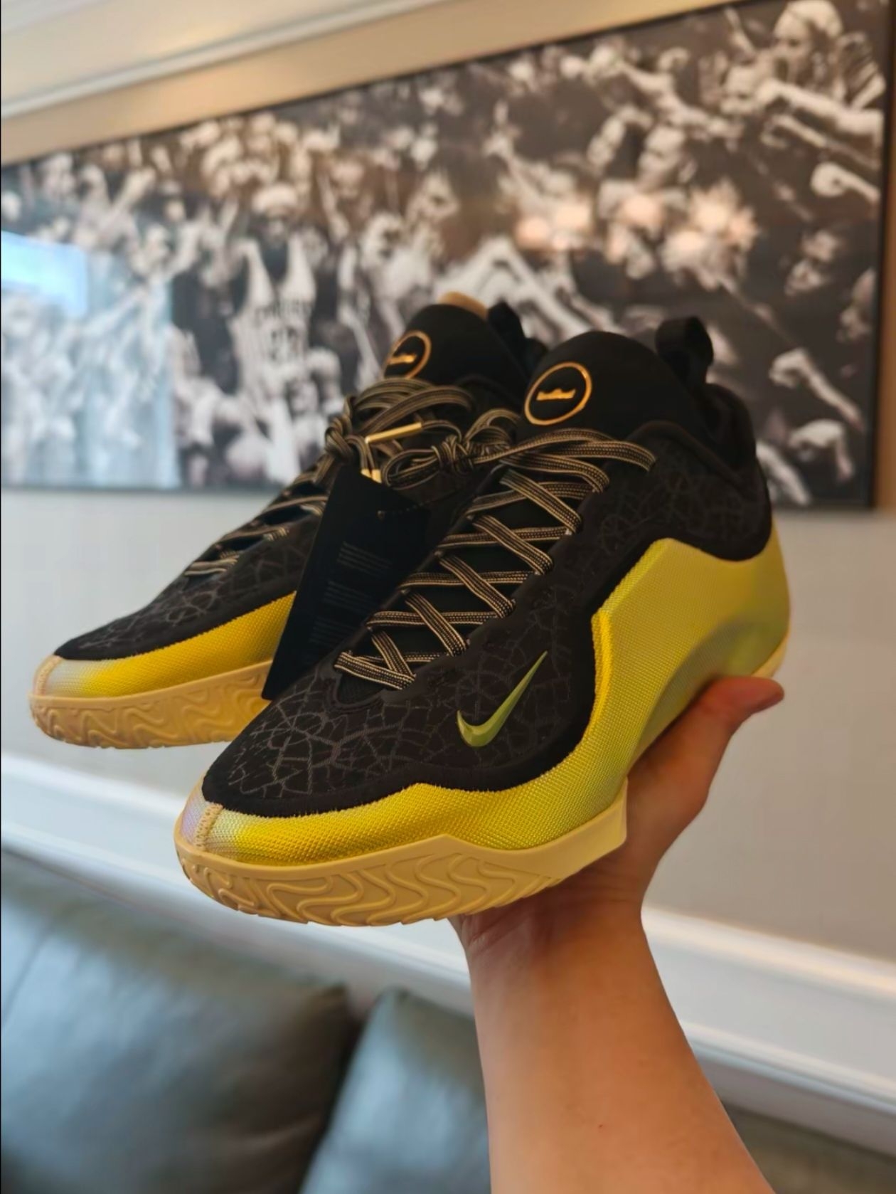 🖤💛黑金战靴新品！Nike LeBron23新配色