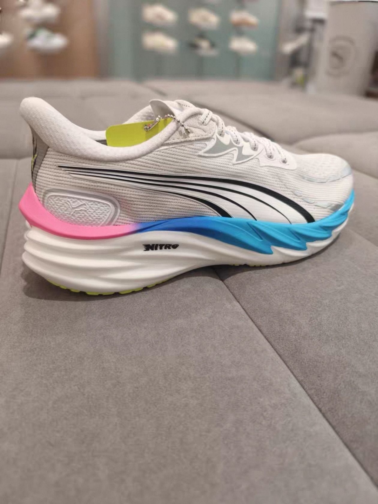 PUMA Velocity Nitro 4跑鞋