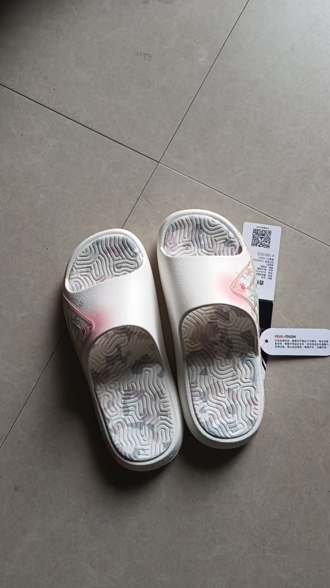 好用实惠特别的好看，适合在家里穿，软弹有