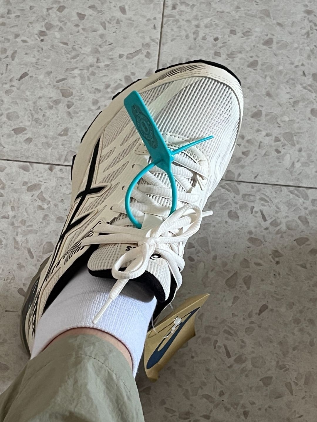 穿6年的Asics跑鞋❗️通勤慢跑➕复古穿搭都能打😎